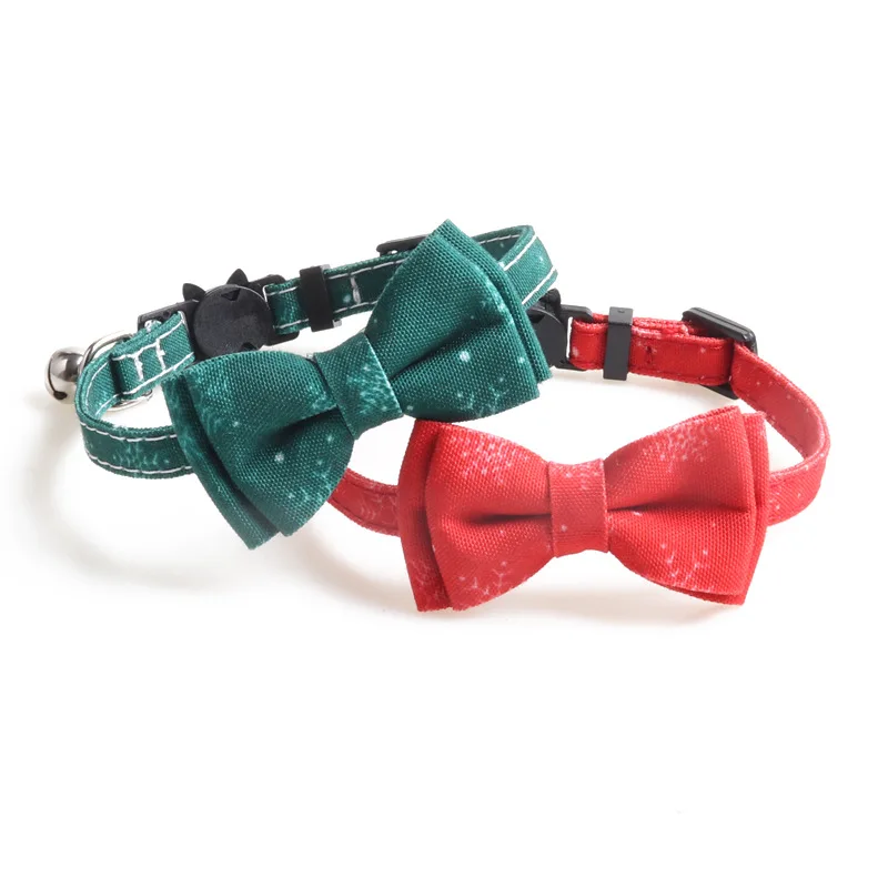 

Pet Collar for Cats Christmas Bow Tie Vintage Solid Snowflake Pattern with Bell Cat Necklace Puppy Accessories Halloween