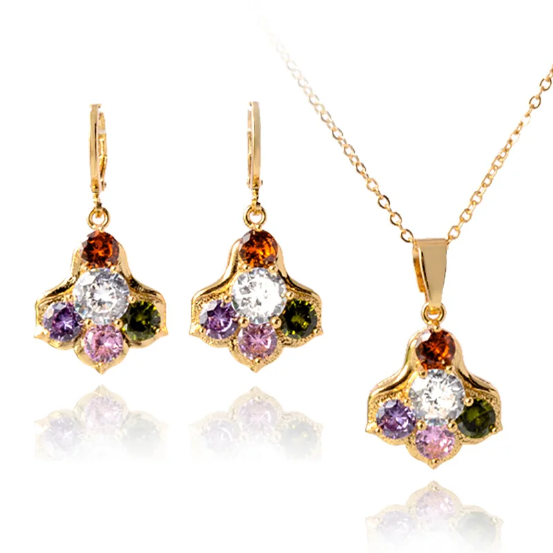 

Charmoment 2022 Color Crystal Snowflake women's pendant Cubic Zircon Jewelry Gift Necklace Earrings For Women Christmas Gifts