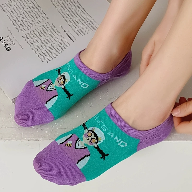 LISCN 2023 Creative Multicolor Graffiti Girls Low Ankle Socks Cotton Boat Socks For Women Girls Trendy Accessories