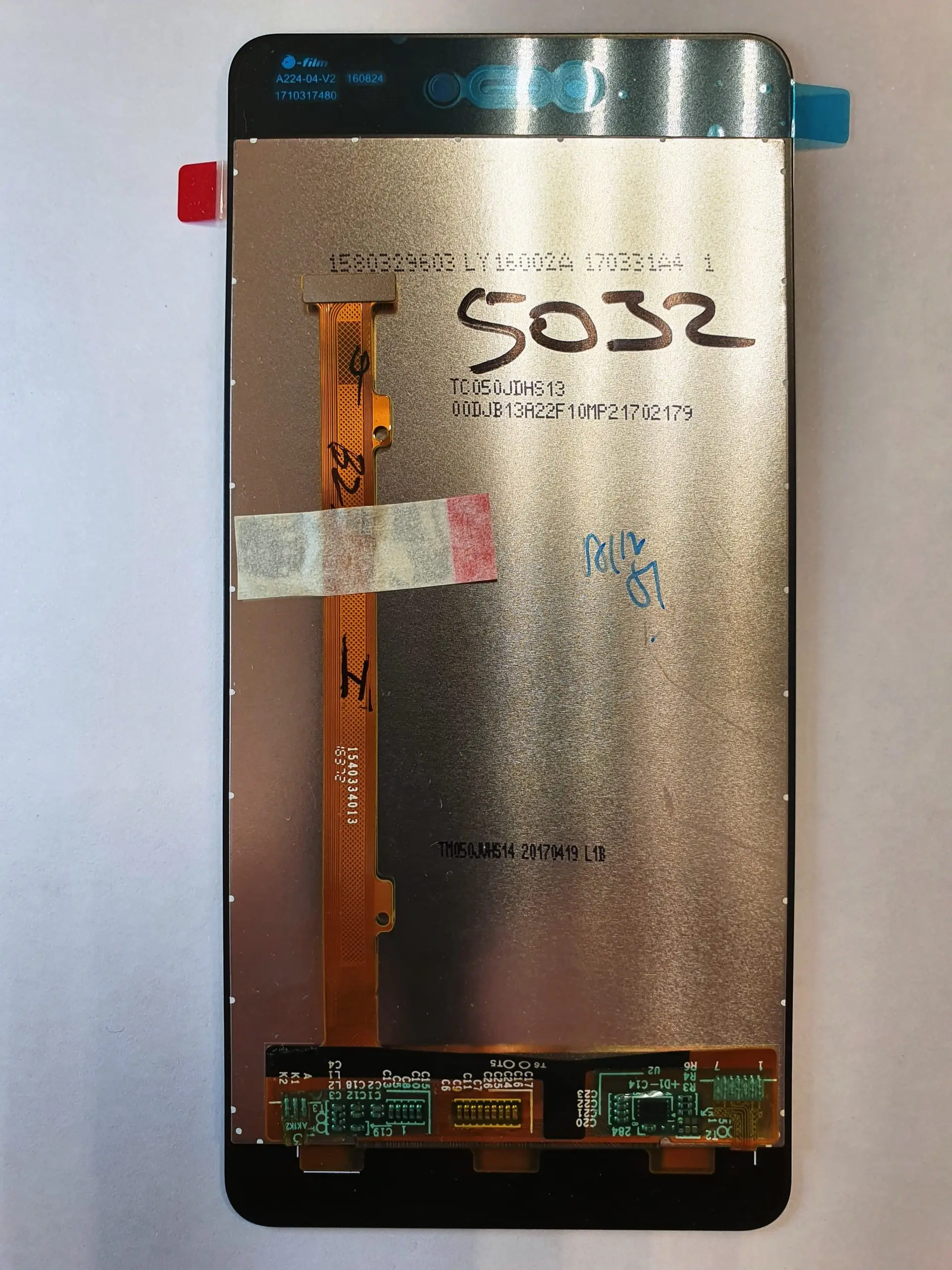 Дисплей BQ 5032 Element LTE Белый |