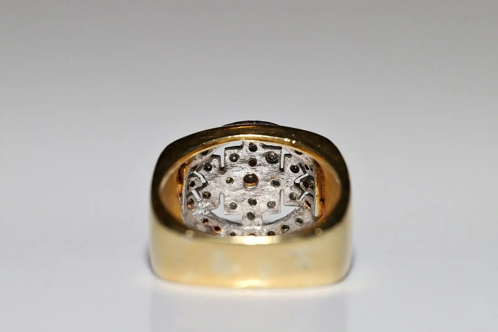 Рисунок 2 - Винтажное Оригинальное прочное