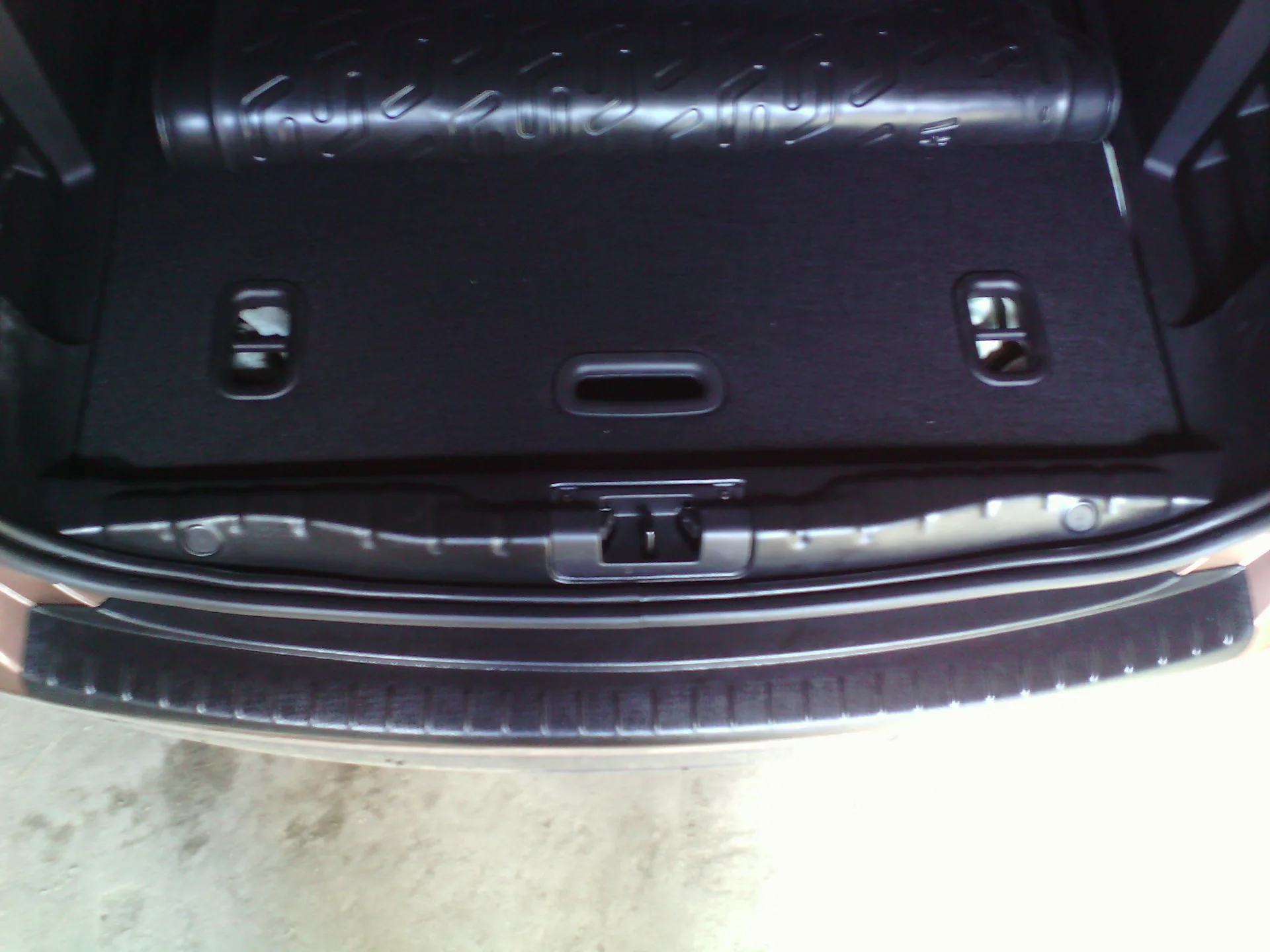 накладка проема багажника