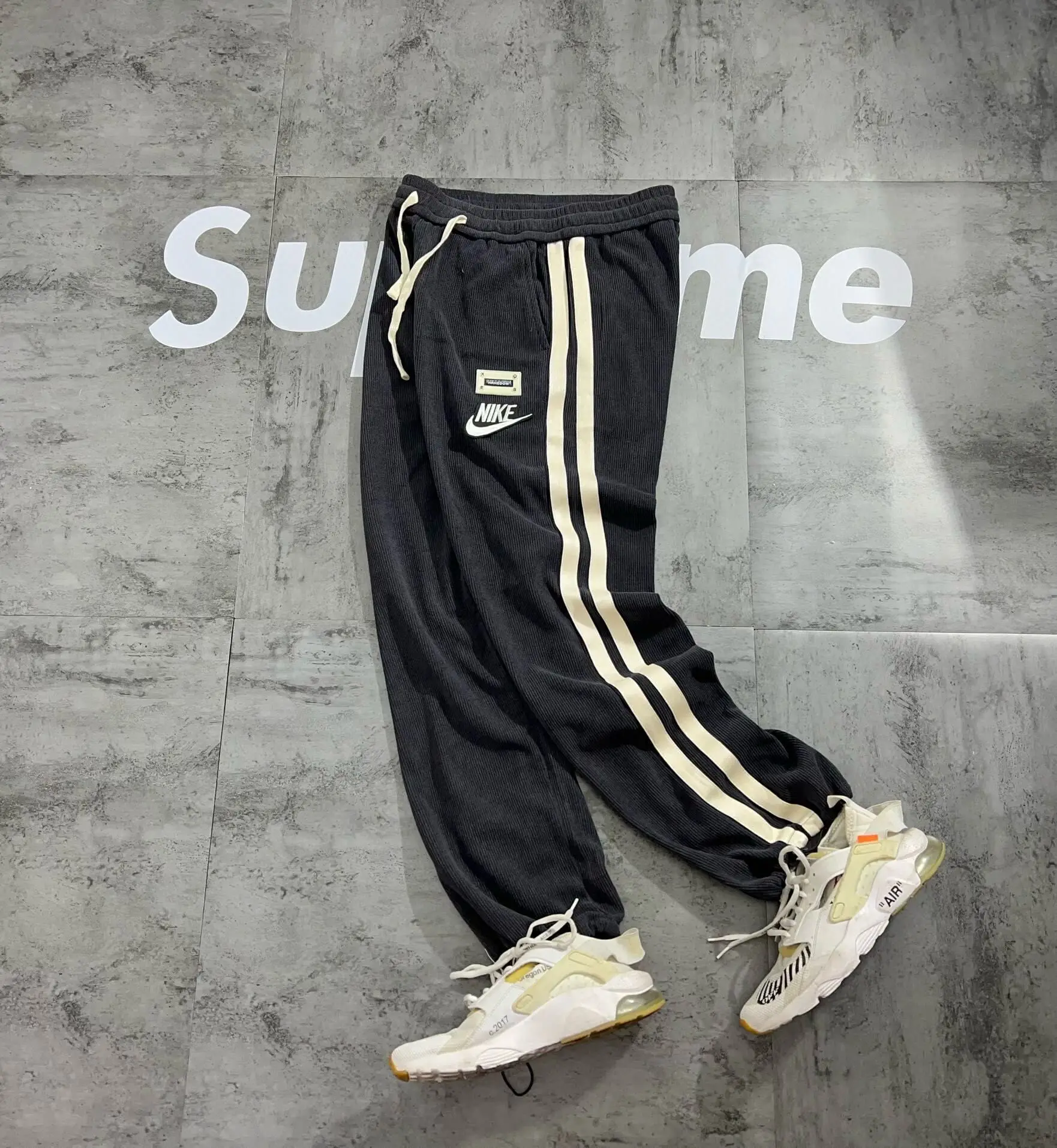 Штаны Nike Осенние Зимние Спортивные Брюки Из Хлопка Теплые И Удобные.