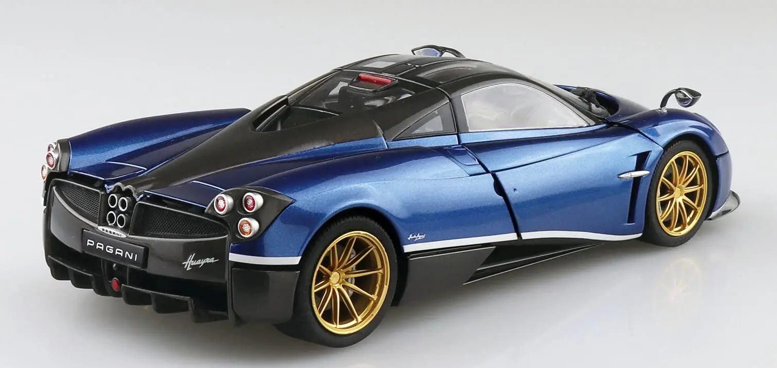 Модель автомобиля AOSHIMA Pagani Huayra Pacchetto Tempest 1/24 |