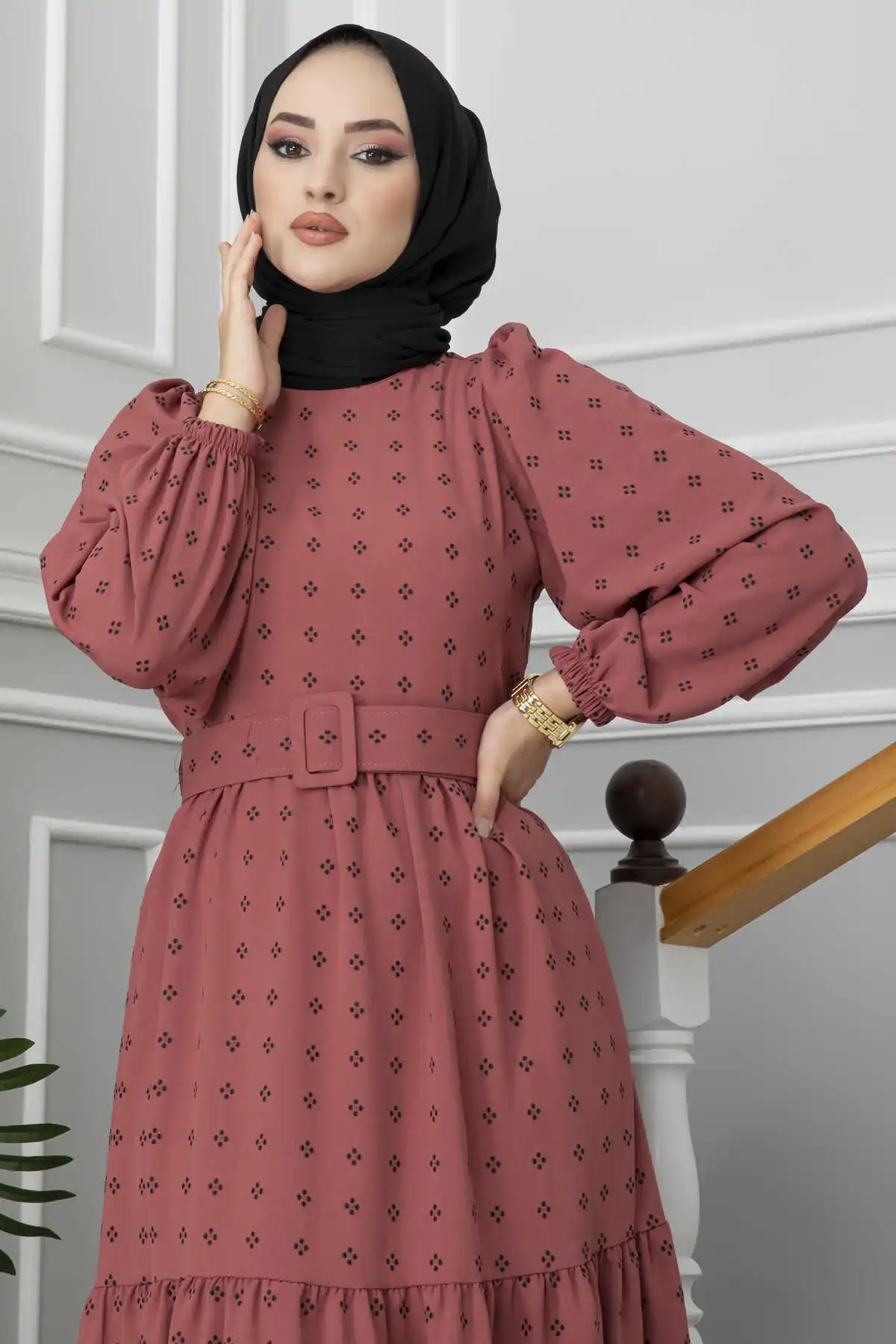Women Muslim Clothing Garnished Belt Hijab Dress Abaya Conjuntos Musulmanes Islamic Prayer Jilbab Robe Longue For Dubai Turkey