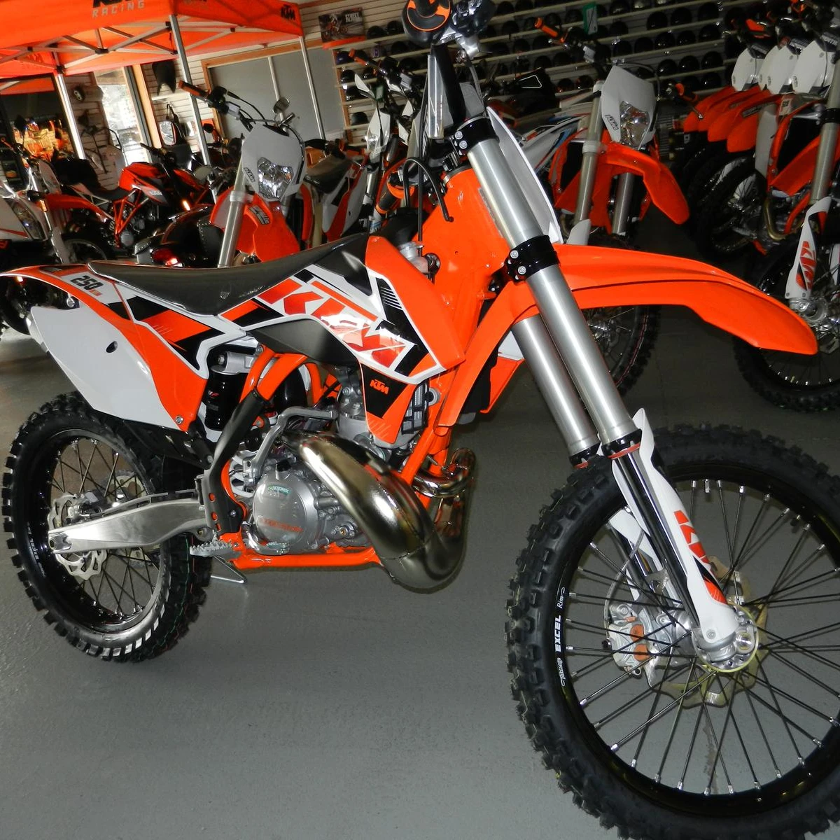 

100% Best Quality Buy 2 Get 1 Free NEW 2022 KTMs 450 SX-F Motorcycles