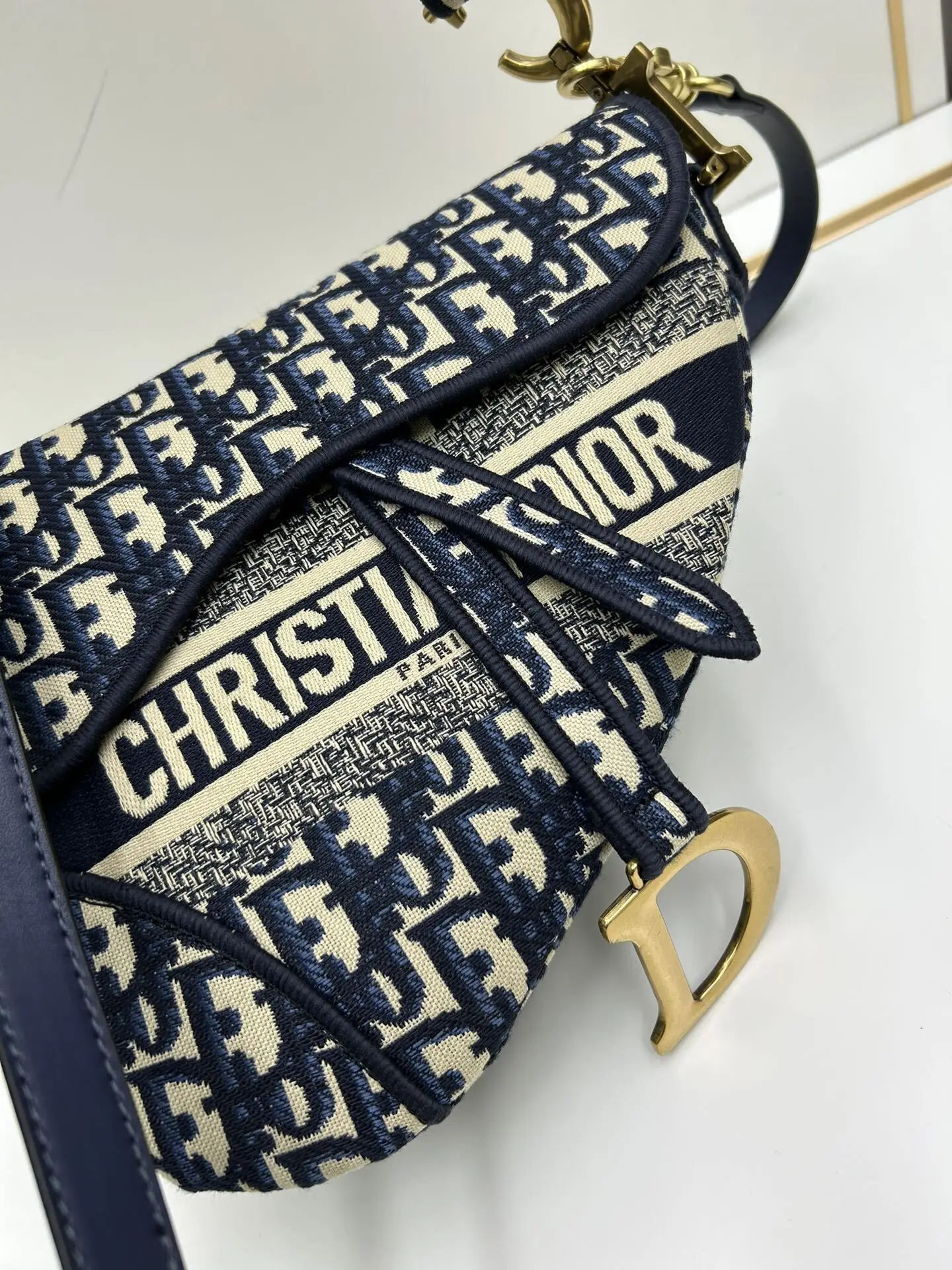 Over The Should Shopper Bagettes Baglets Женские сумки 2024