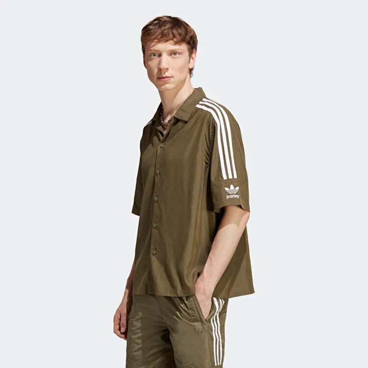 Мужская зеленая футболка Adidas
