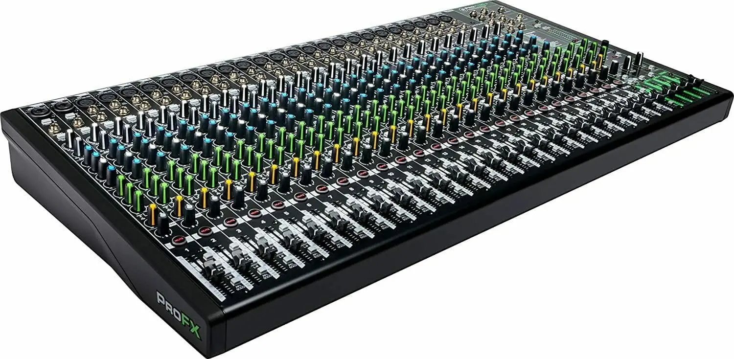 Mackie ProFX30v3 30-канальный Миксер с USB и эффектами