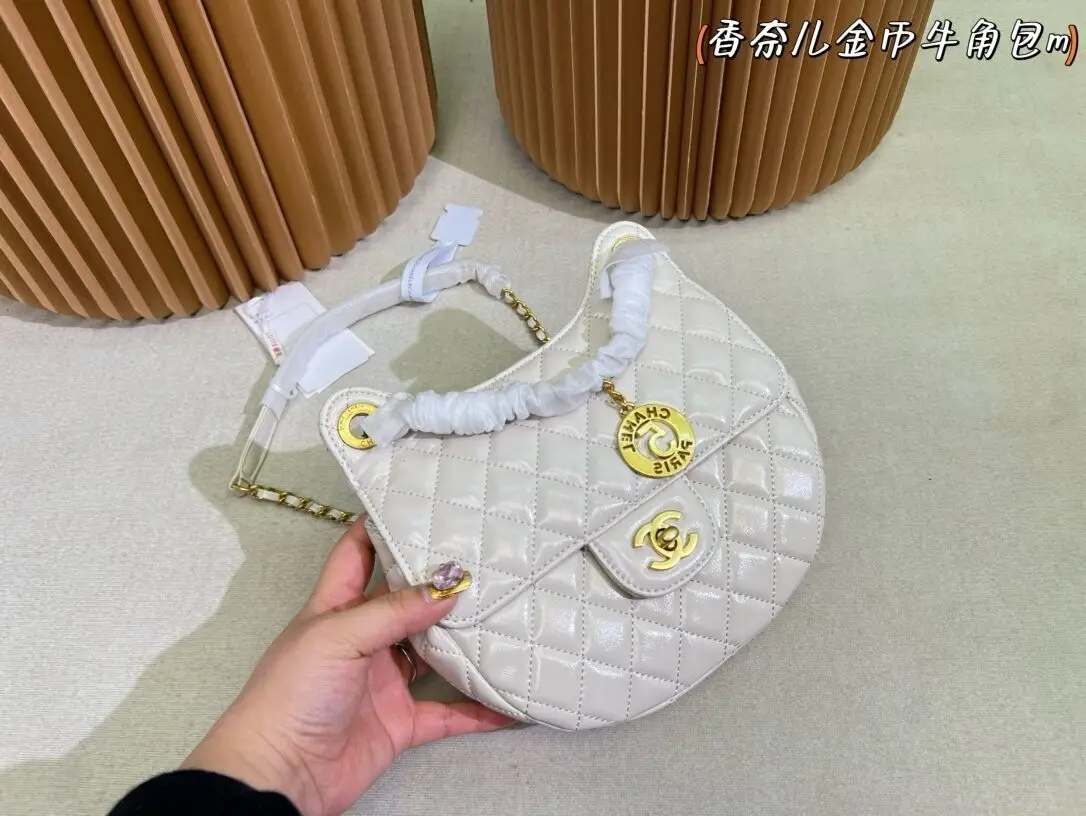 Кожаная В Стиле Шанель С Золотой Монетой Tmall Fairy Leather Через Плечо Для Старших
