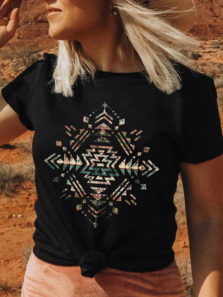 

Western Graphic T-Shirts Women Vintage Aztec Geometric T-Shirt Cowgirl Country Tshirts Casual Short Sleeve Tees Tops y2k New