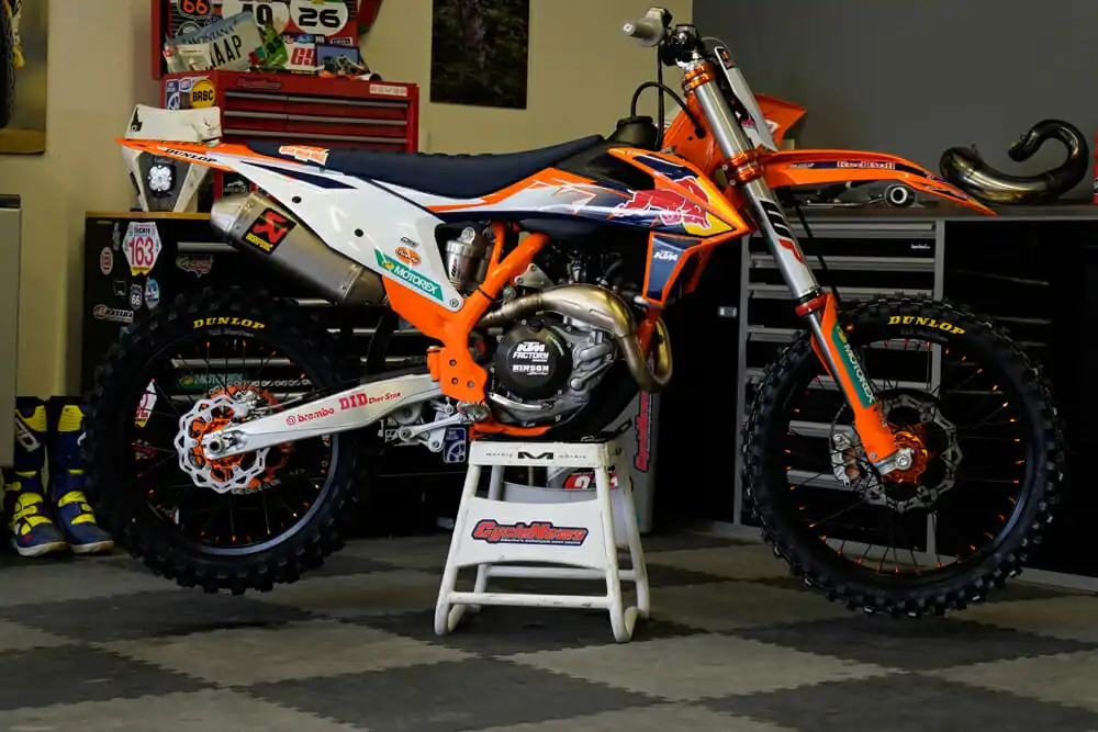 

Order 2 Get 1 Free ORIGINAL WHOLESALE Price NEW 2021 Ktms 450 SX-F