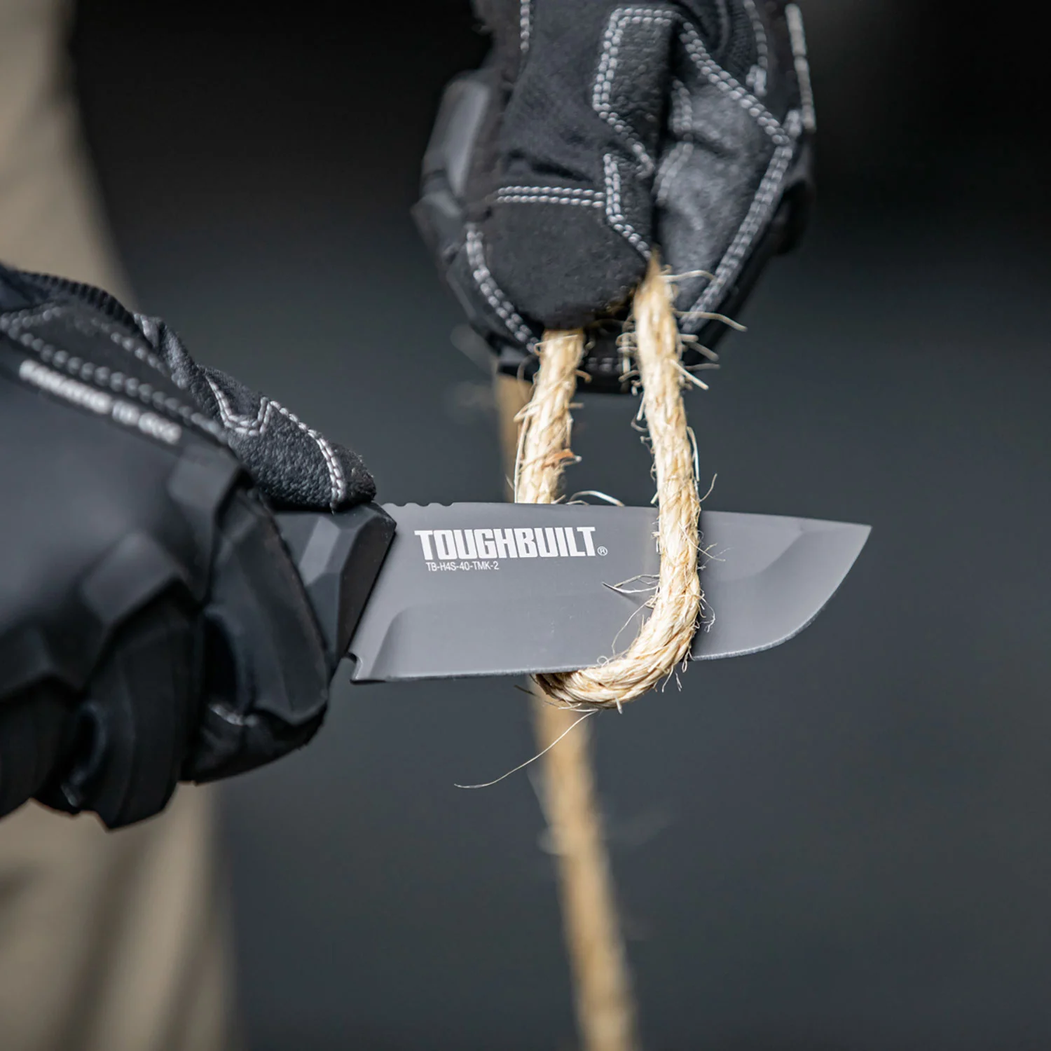 TOUGHBUILT TB-H4S-40-TMK-2 Нож для торговли + оболочка 4-дюймовое лезвие из нержавеющей стали