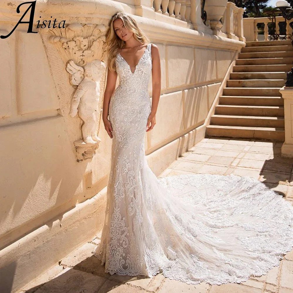Купи Luxurious V Neck Sleeveless Wedding Dresses Full Body Lace Appliques Bridal Gown Open Back Chapel Train Vestidos De Novia за 11,280 рублей в магазине AliExpress