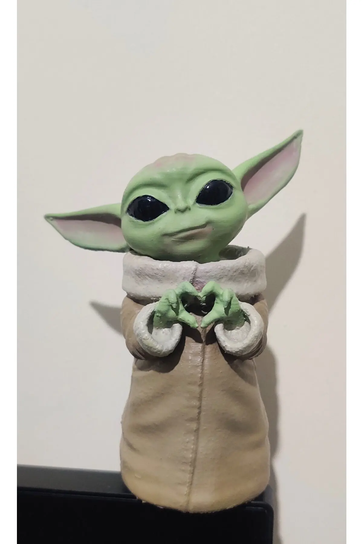 

Starwars Baby Yoda Figure Hearted So Cute Decorative Gift for Starwars Baby Yoda Lovers 13cm