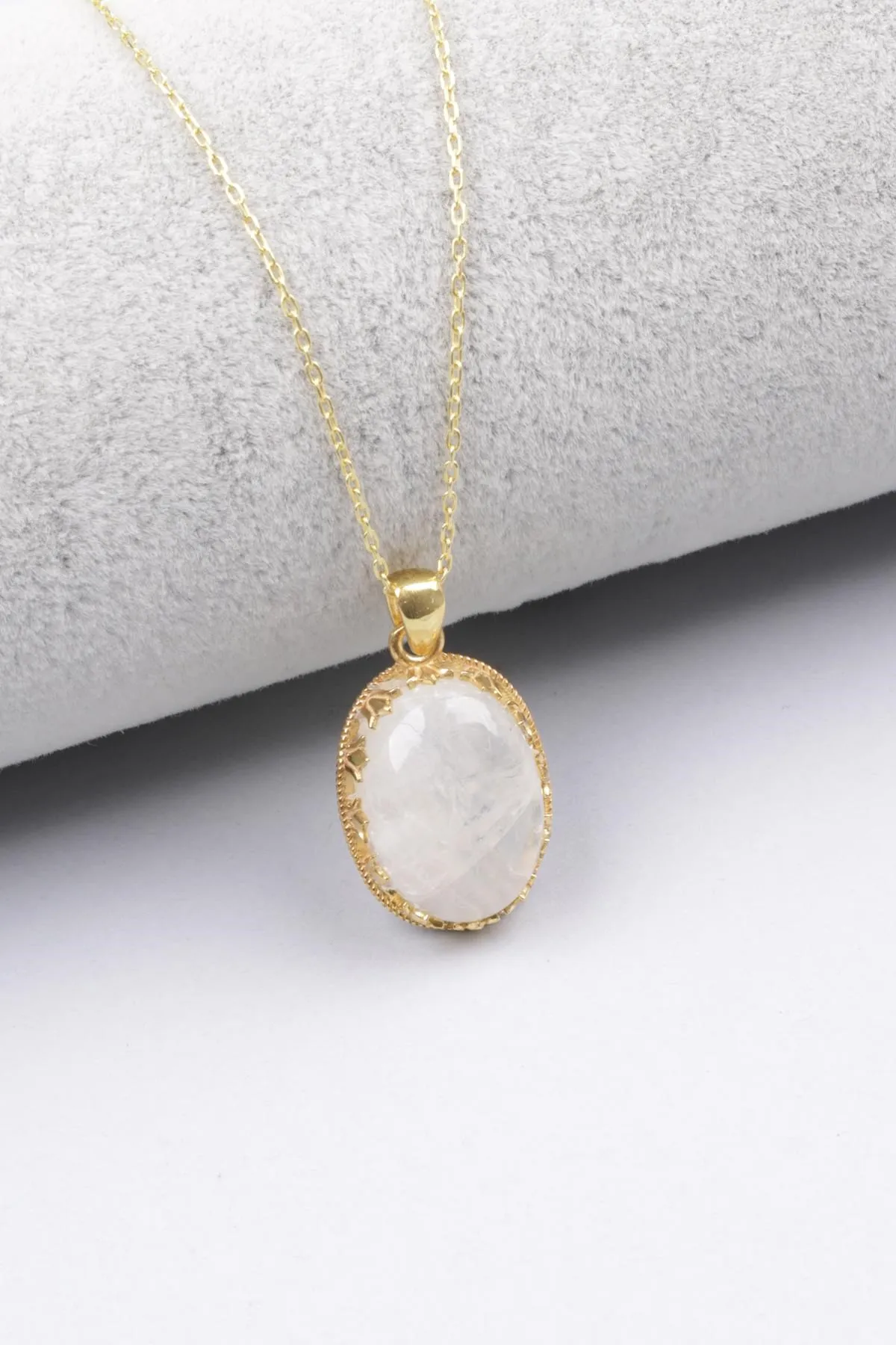 

Moon Stone Natural Stone 925 Sterling Silver Gold Color Necklace