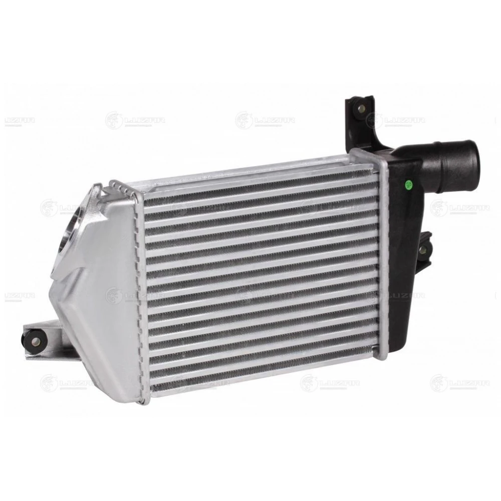 Интеркулер для Mitsubishi L200 (2006-2015) LUZAR lric-1148 |