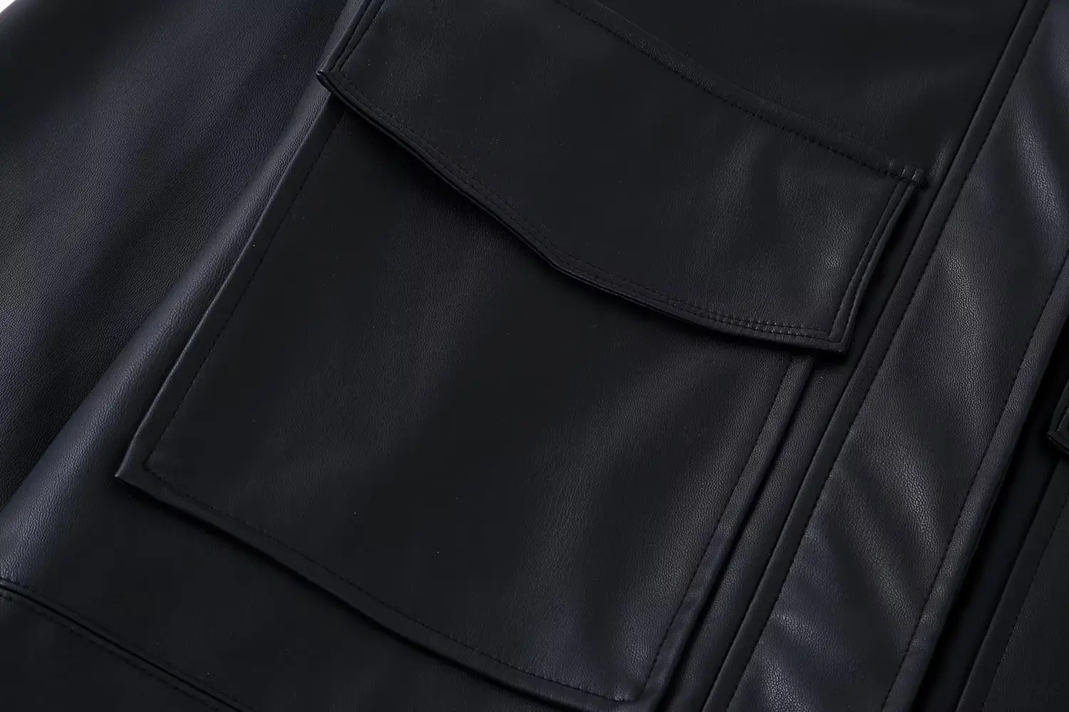 Clothland Women Chic Black PU Leather Jacket Pockets Long Sleeve Coat Vintage Casual Tops Blusa Mujer LA654