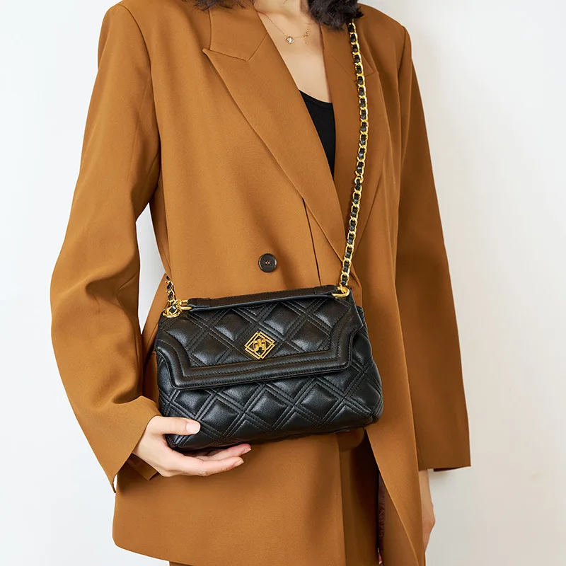 

Women's bag autumn winter Xiaoxiang Ling lattice handbag 2022 trendy fashion all match texture chain