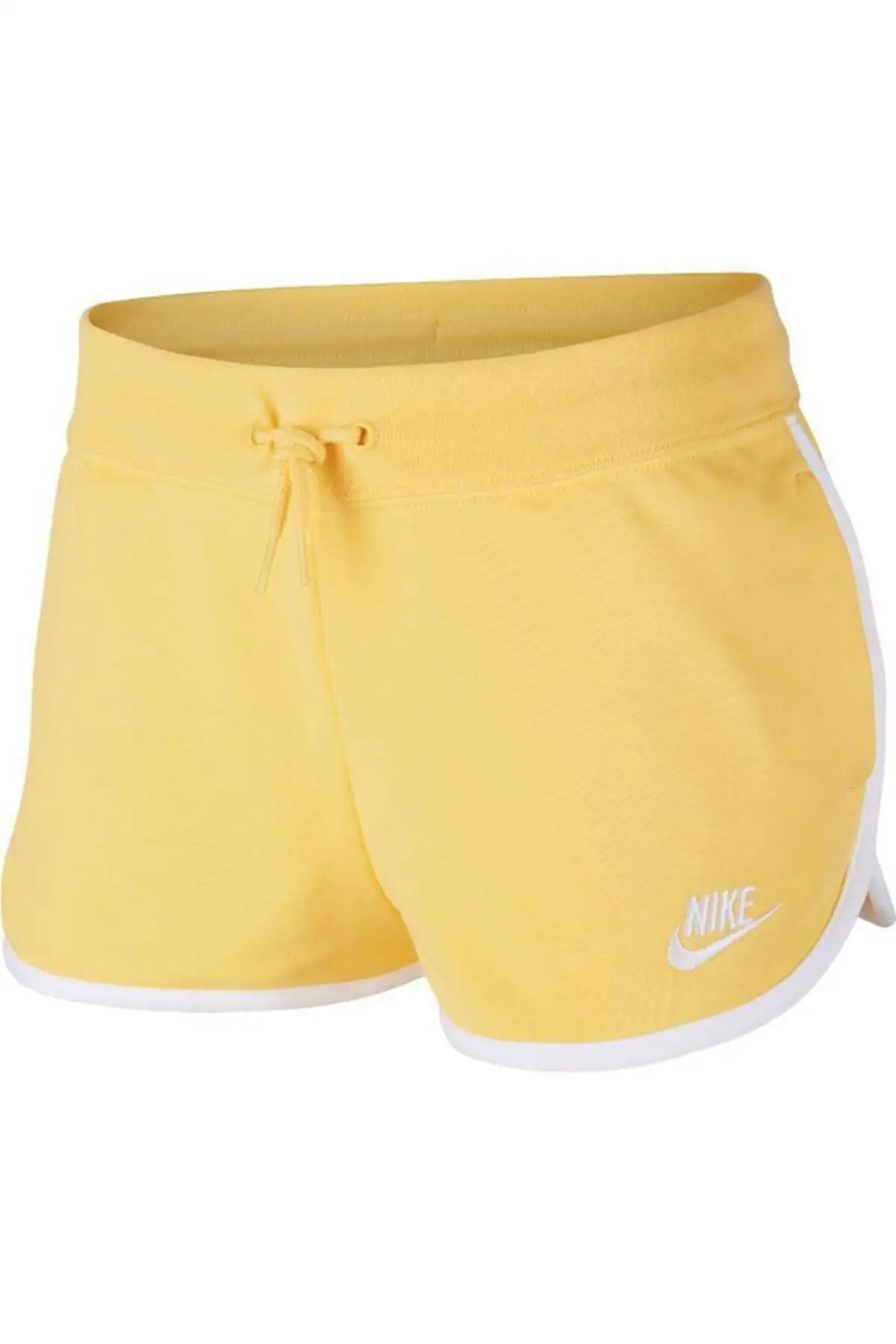 Nike Sportswear Heritage shorts