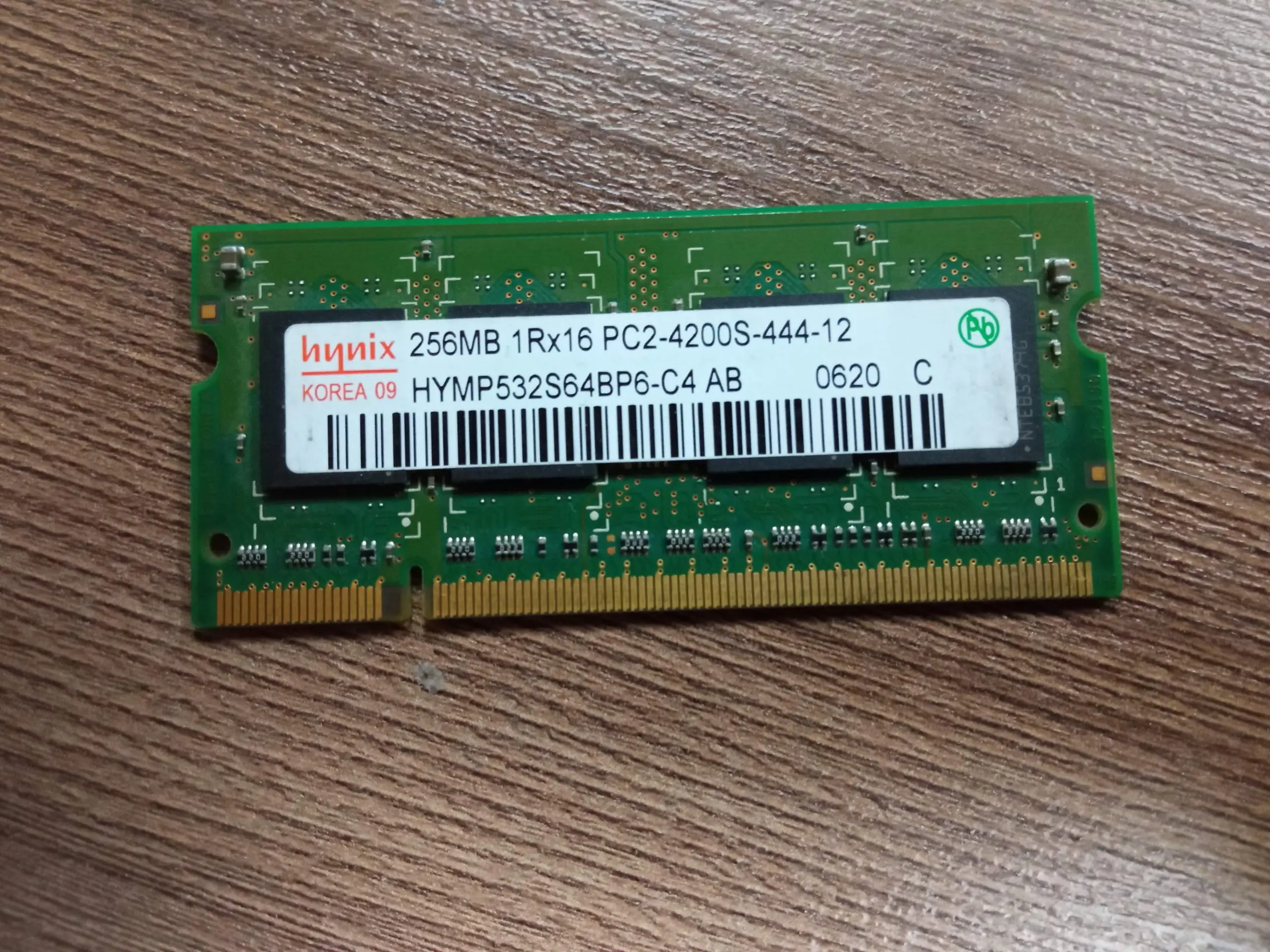 Модуль ОЗУ SODIMM Hynix 256MB 1RX16 PC2-4200S-444-12