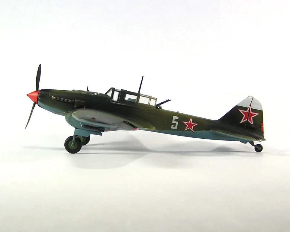 Ил 72 модель. Ил-2 Штурмовик звезда 1/72. Zvezda Советский бронированный Штурмовик ил-2 (обр. 1942 Г.) (7279) 1:72. Ил 2 модель звезда. Ил-2 обр. 1942 Г. (1:72)