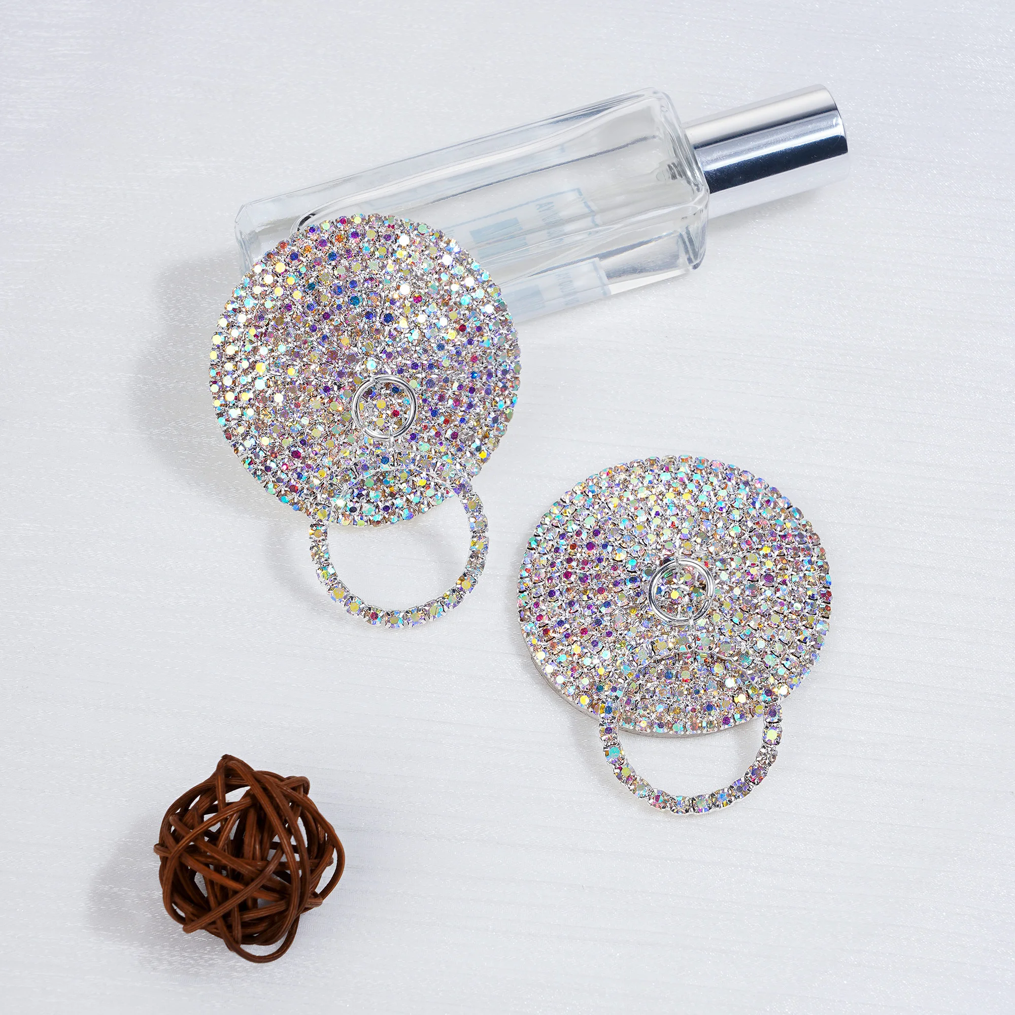 Sexy Women 1pair Shiny Crystal Nipple Cover Protector Reusable Breast Wear Silicone Nipple Pasties Stickers Lingerie Accessories