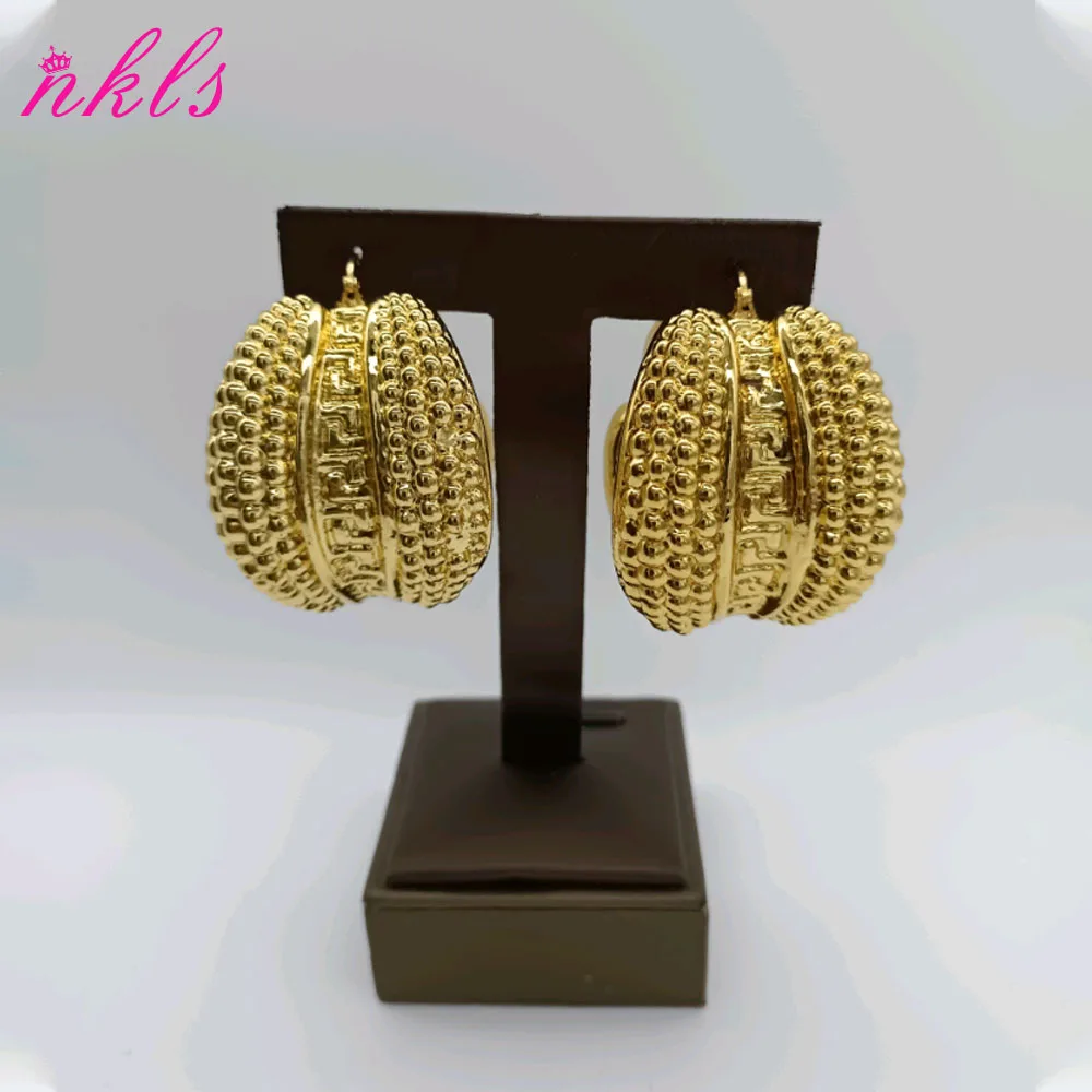 

Fashion Women New Drop Hoop Earrings Dubai African Gold Plated Stud Earrings for Bride Design Weddings Trend Lady Party Jewelry