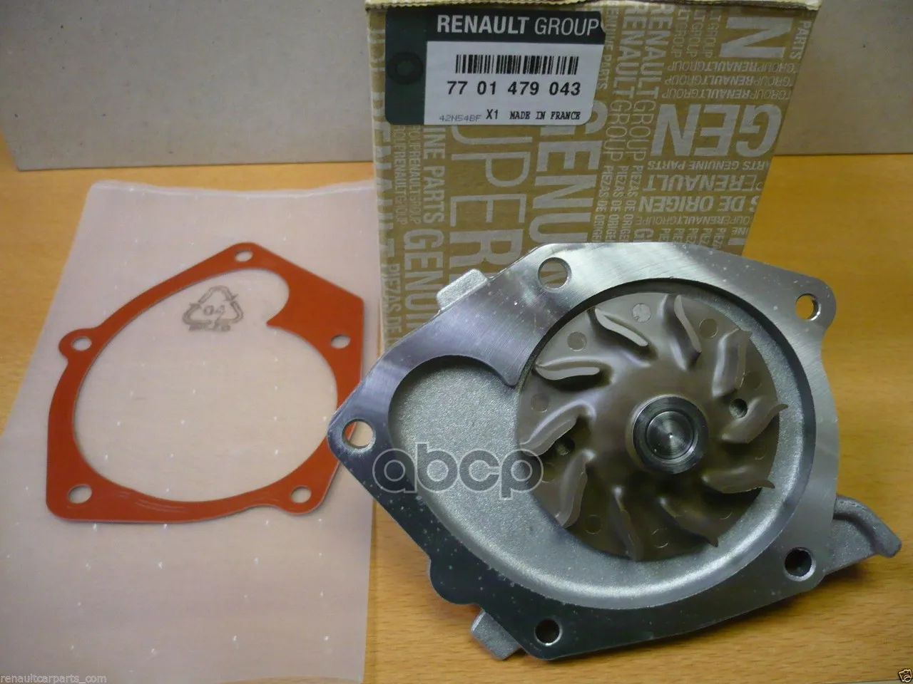 Насос Охлаждения RENAULT арт. 7 701 479 043