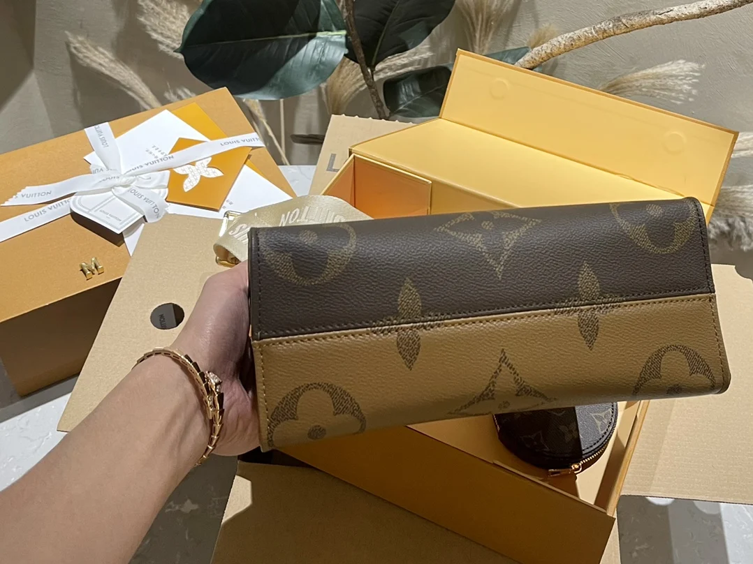 Louis Vuitton LV Cope 1:1 2024 Новая женская сумка-кошелек через плечо модные сумки почтальона