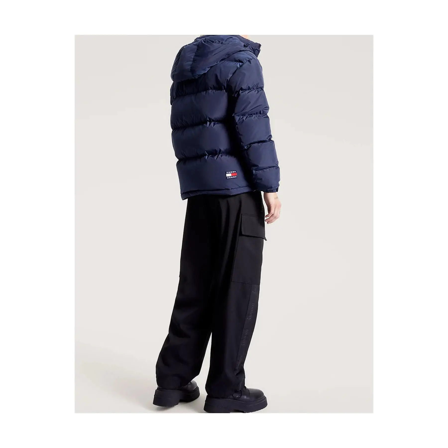 Рисунок 2 - Tommy Hilfiger tjw аляскинский