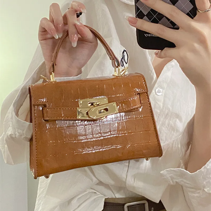 

Korean style 2022 Women's Small Handbag Fashion Crocodile Texture Square Bag Luxury Versatile Office Lock Design Crossbody Bag