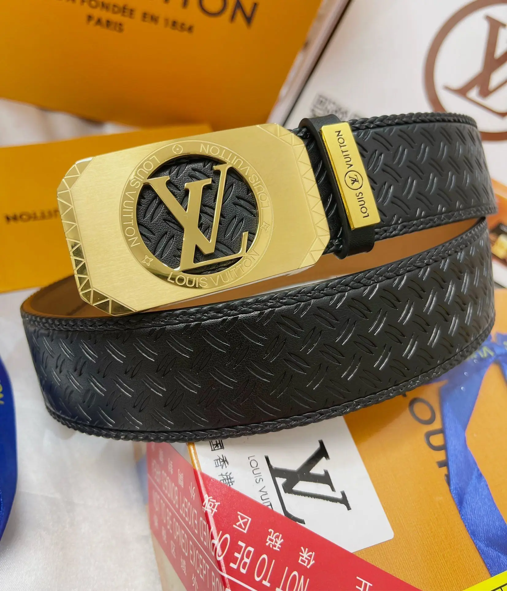 точная копия 1:1 Модный Новый Мужской Ремень В Стиле Louis Vuitton Универсальный Простой Пояс Для Бутика Ювелирных ИзделИй И Одежды 38 См