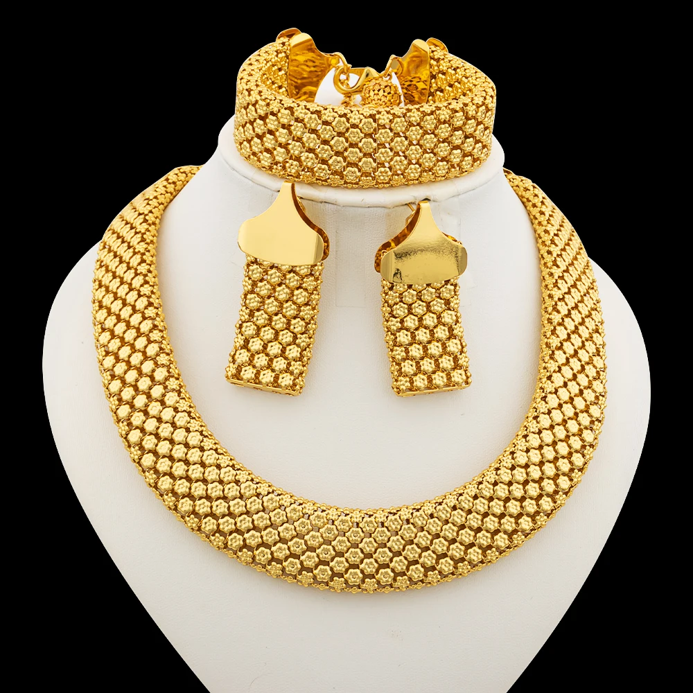 

Exaggerate Golden Plated Jewelry Set for Women Big Round Necklace and Earrings Charm Bracelet 3Pcs Jewelry Set Dubai African