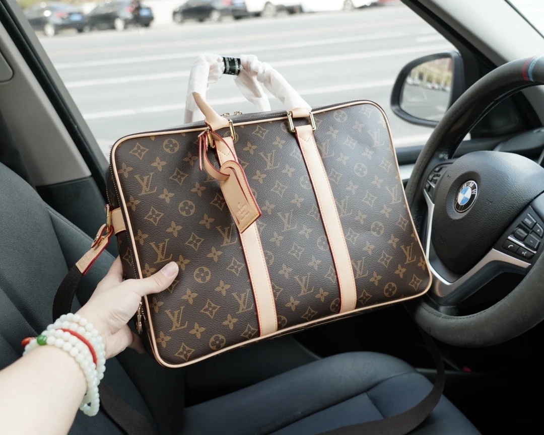 точная копия 1:1 Мужская Для Гольфа Louis Vuitton Сумка С Одним Плечом Бизнес - Принт
