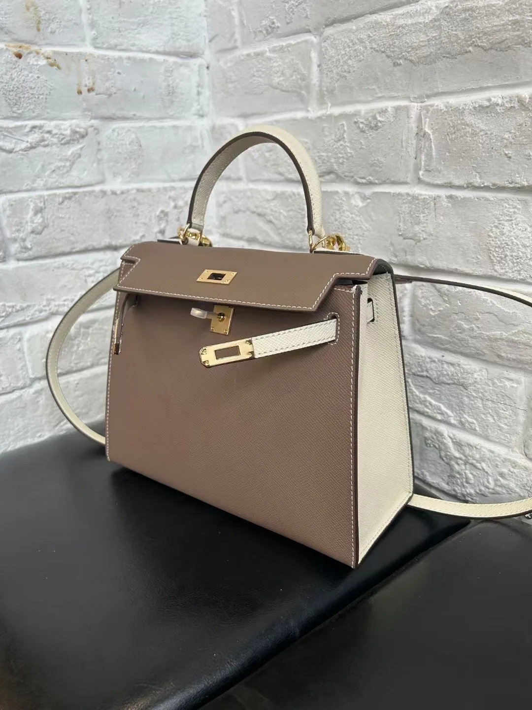 ☑ Келли. 25cm слоновый пепел / молочный коктейль белый EPSOM