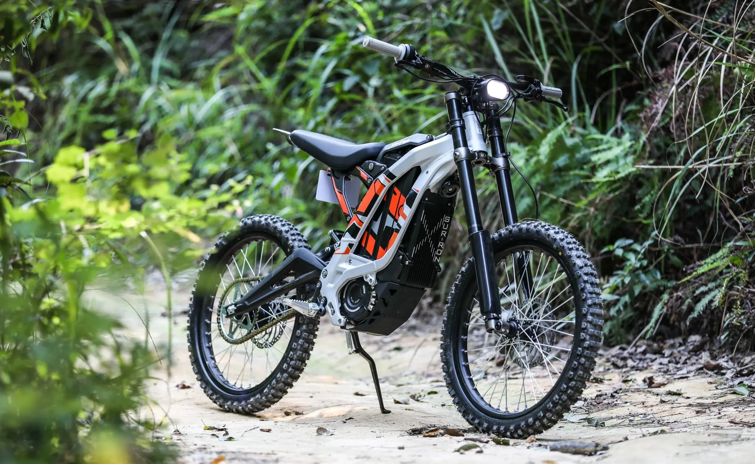 

Hot Sales 72Hours Electric Mountain Bike New Electric Light Bee X Sur Ron