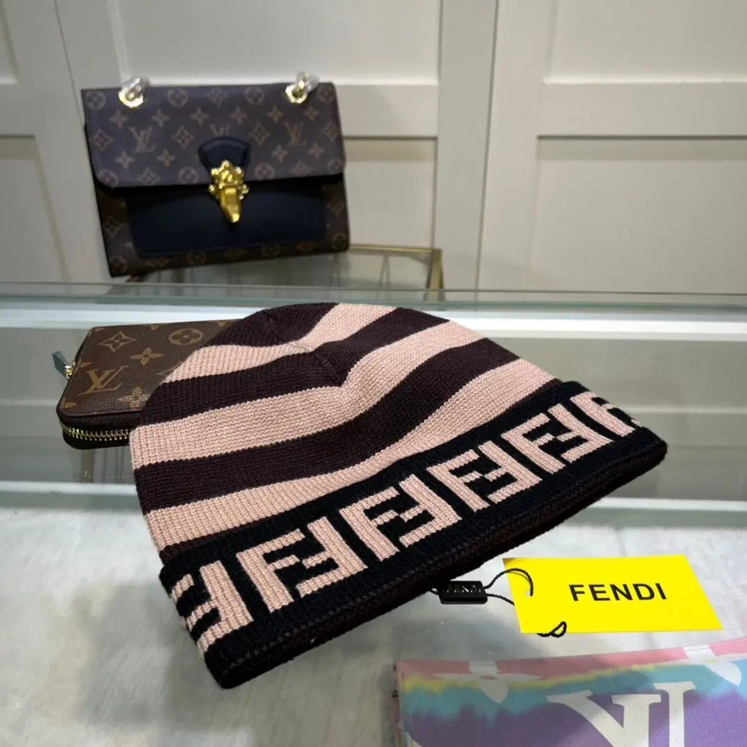 Вязаные Эластичные Bini Fendi Женские Зимние Теплые Шапки Для Мужчин Роскошные