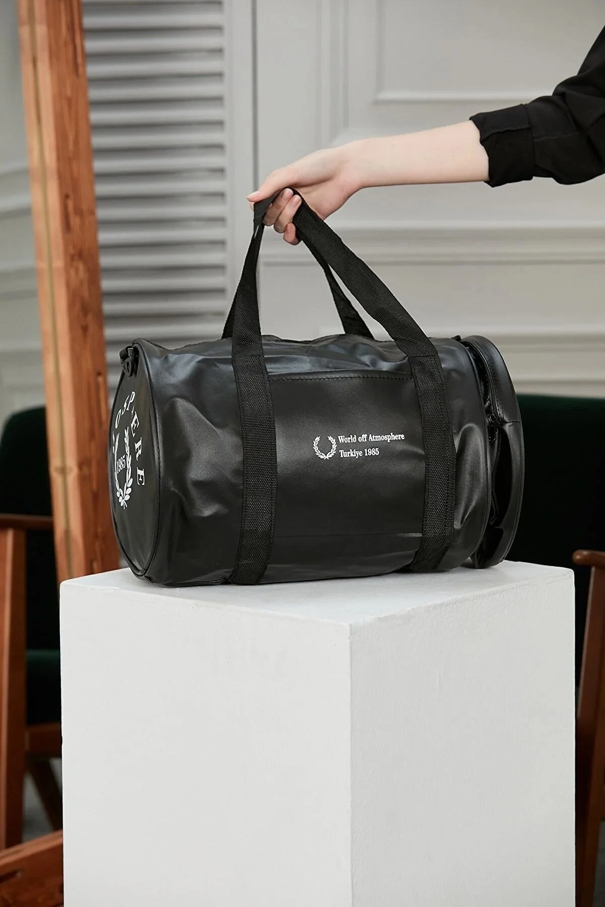 11.11 Sale New Men Women Gym Bags For Fitness Training Outdoor Travel Sport Bag Multifunction Travel Handbag Yoga Mat Black
