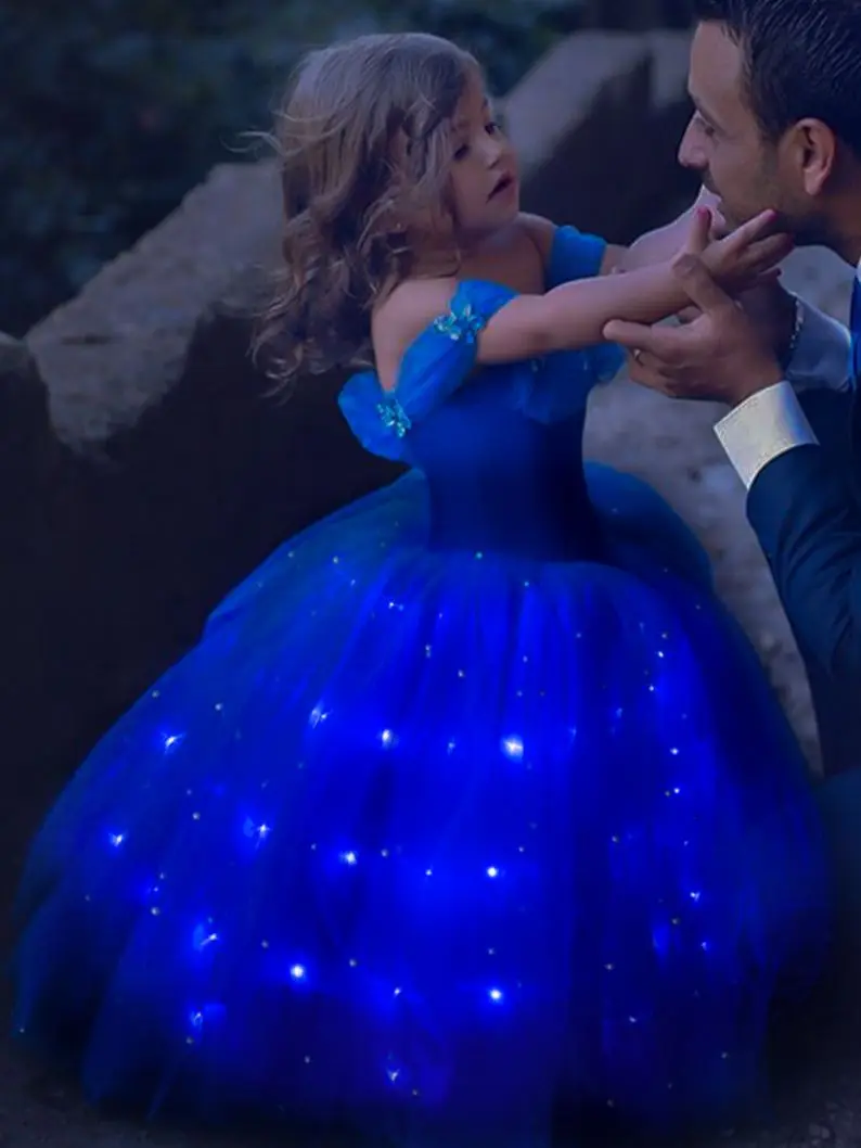 Uporpor LED Light Up Girls Cinderella Princess Dress for Halloween Birthday Party Cosplay Girl Costume Kids Fancy Blue Ball Gown
