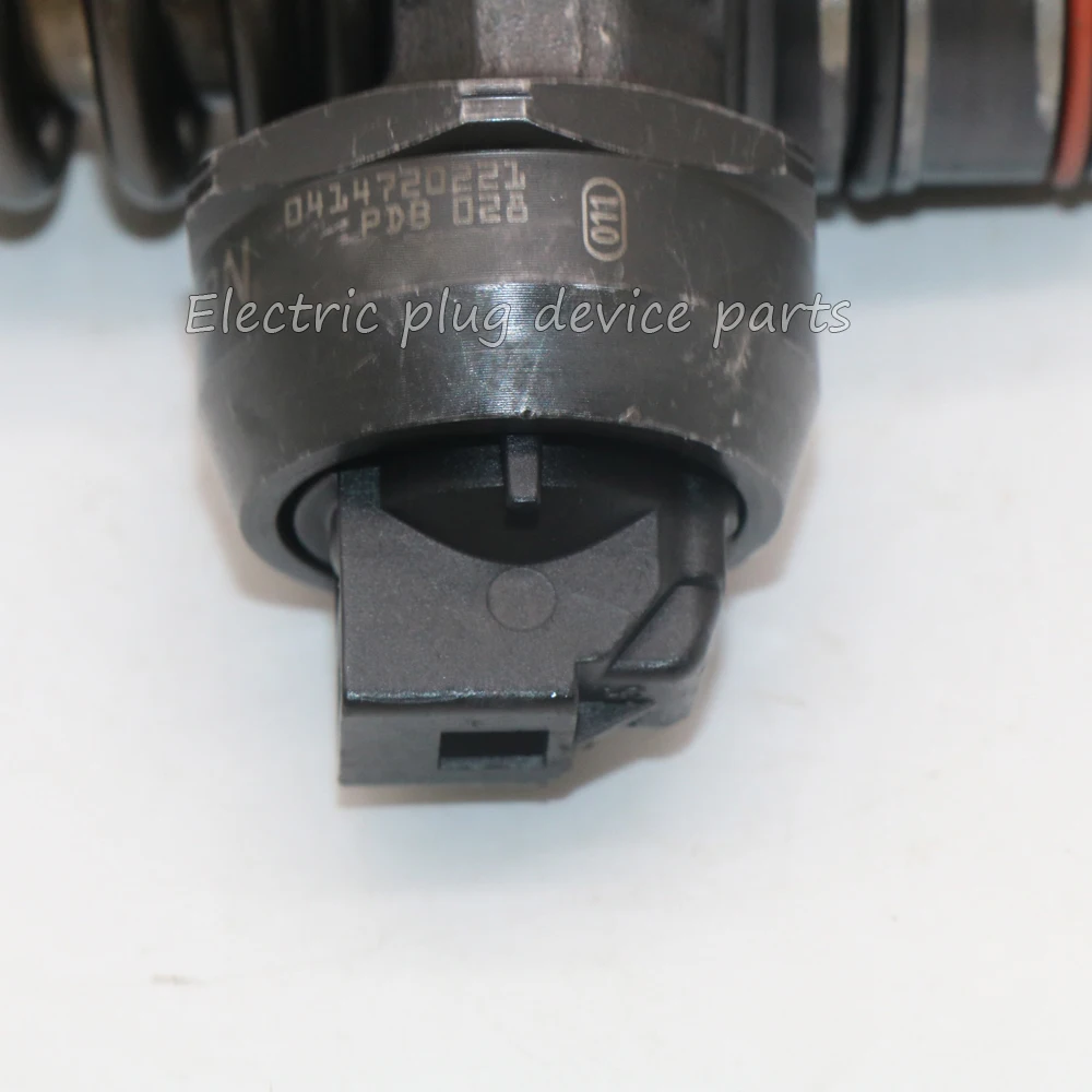 Топливный инжектор OE # 038130073AP для VW Caddy III 2 0 d 038130079HX 0414720221 0414720271 0986441512 0986441562