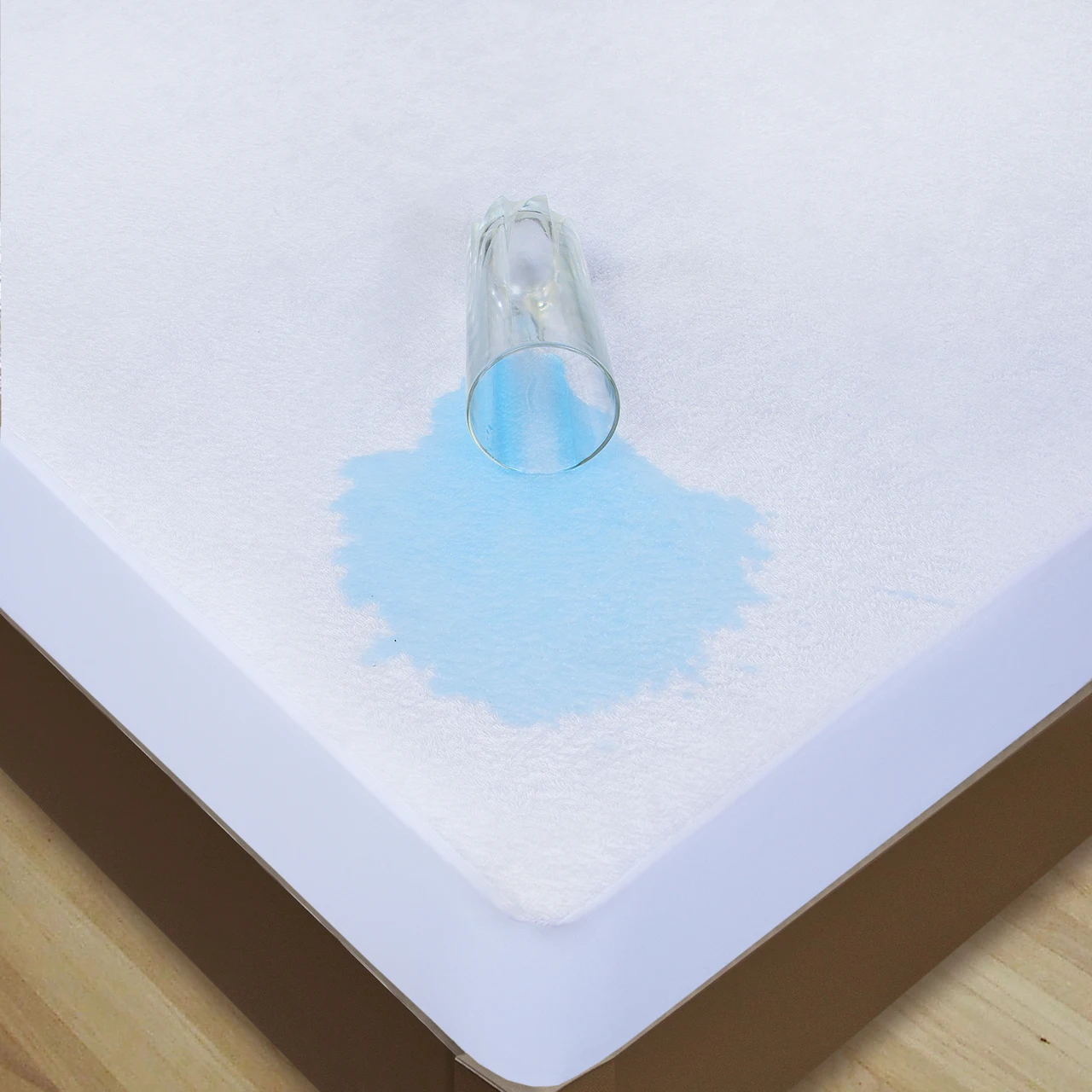 Наматрасник детский непромокаемый махра (борт) |