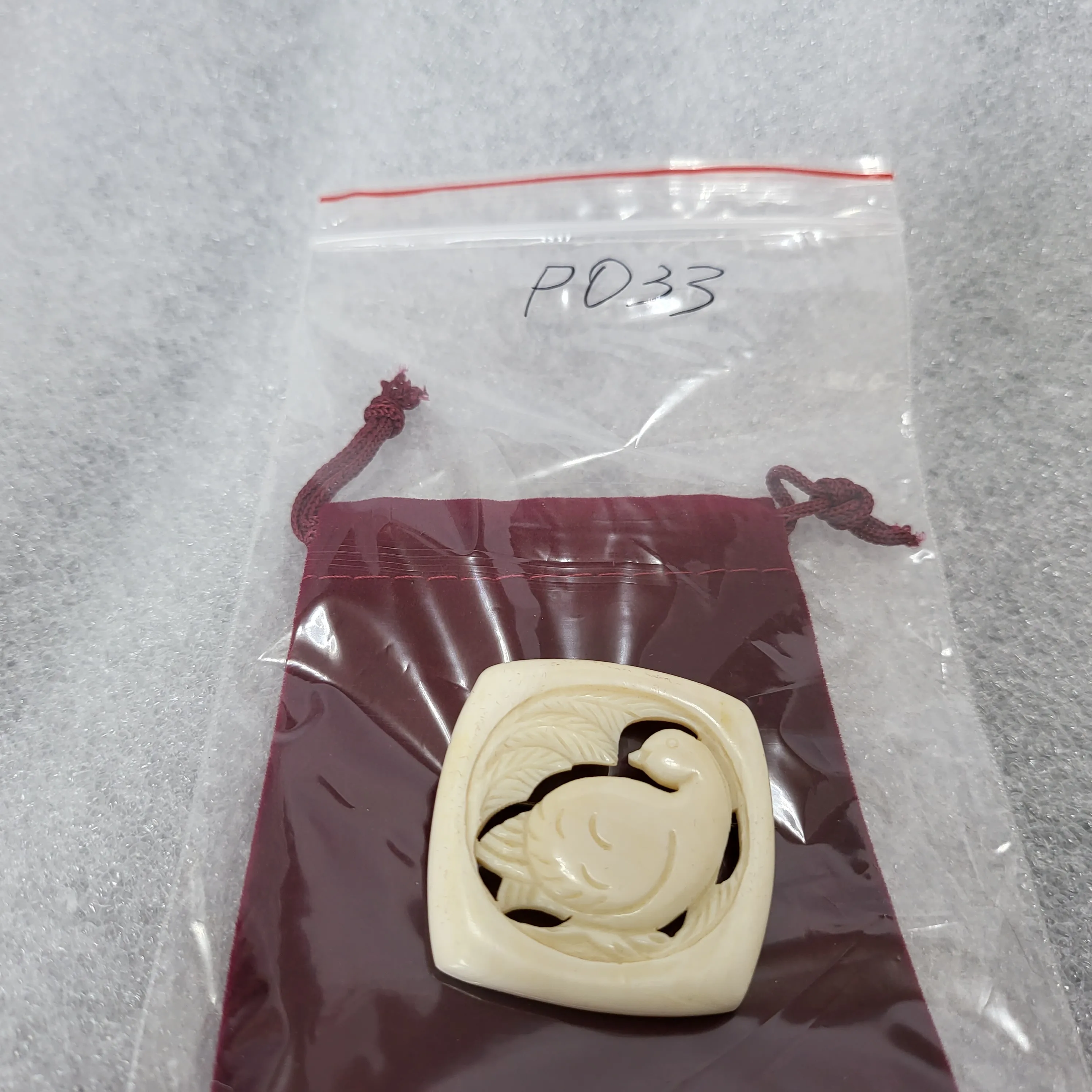 Рисунок 5 - Брошь из кости, Ювелирные изделия