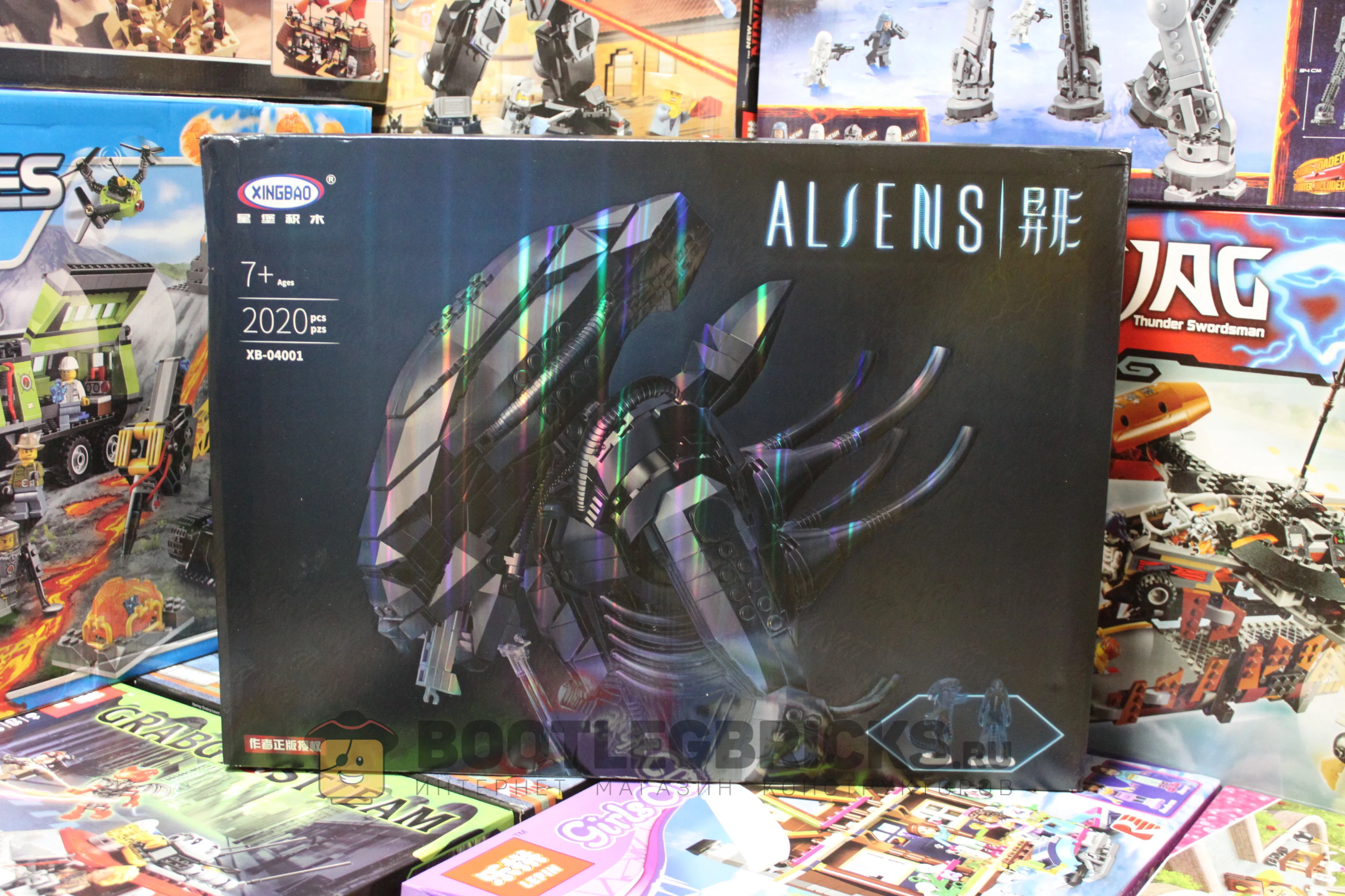 Фото 04001 XingBao Alien Xenomorph №3