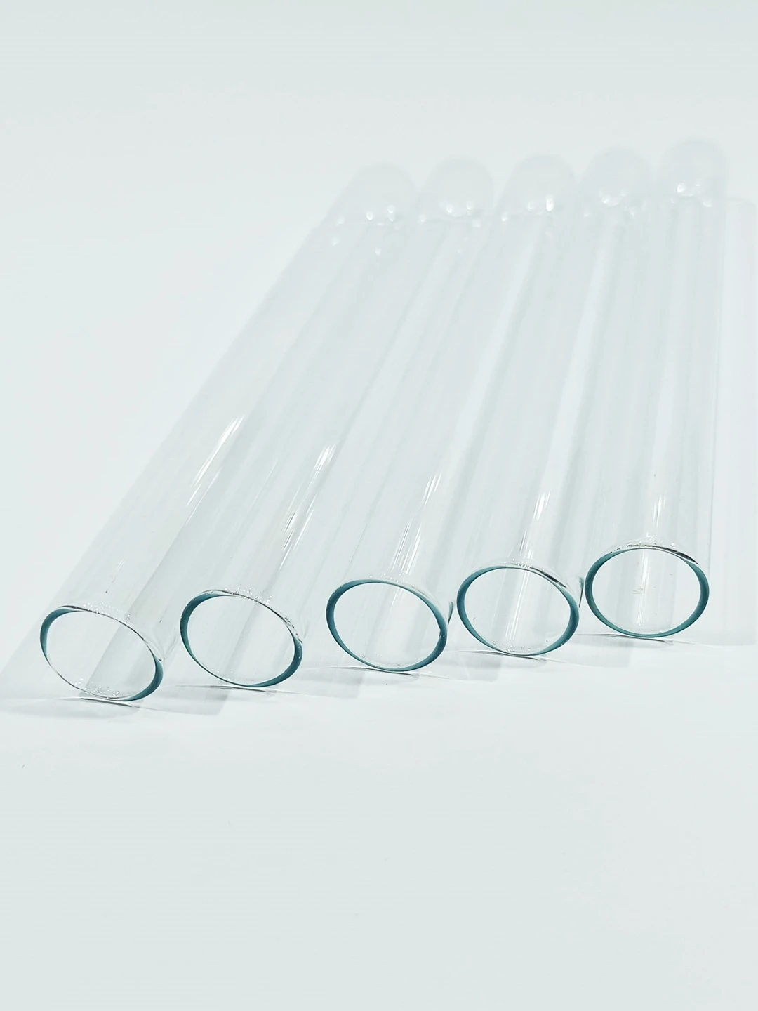 5*1 м. стекло круглое 130 мм. линза d20 3 мм. стекло часовое d- 60мм (10 шт/уп). линза 4мм x3.