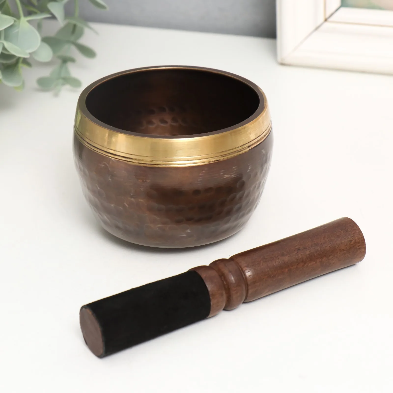 Поющая чаша металл Непал с резонатором 8х8х6 см 9580803s Поющая чаша металл Непал с резонатором 8х8х6 см 9580803s