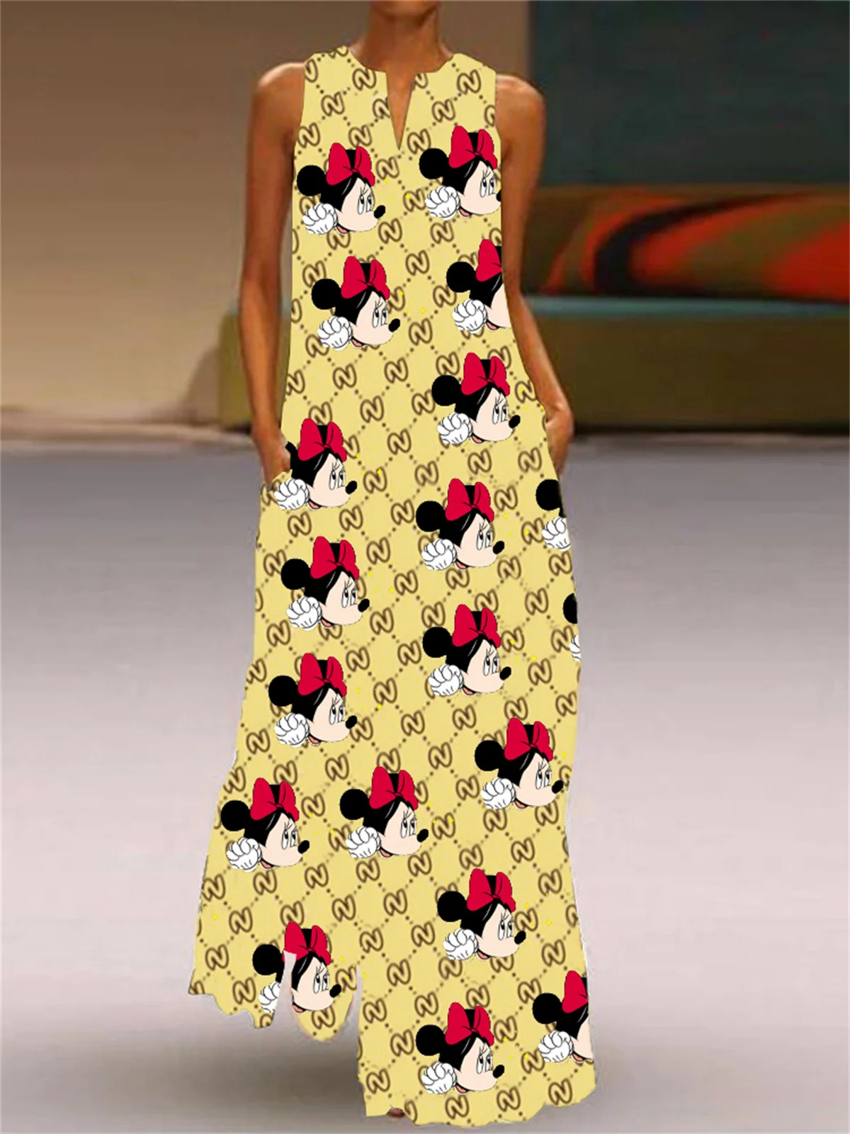 

Disney Brand V Neck Dress Pink Print Spring Autumn Dress Black Sleeveless Beach Casual Zipper Dress Women Elegant V Neck Long Dr
