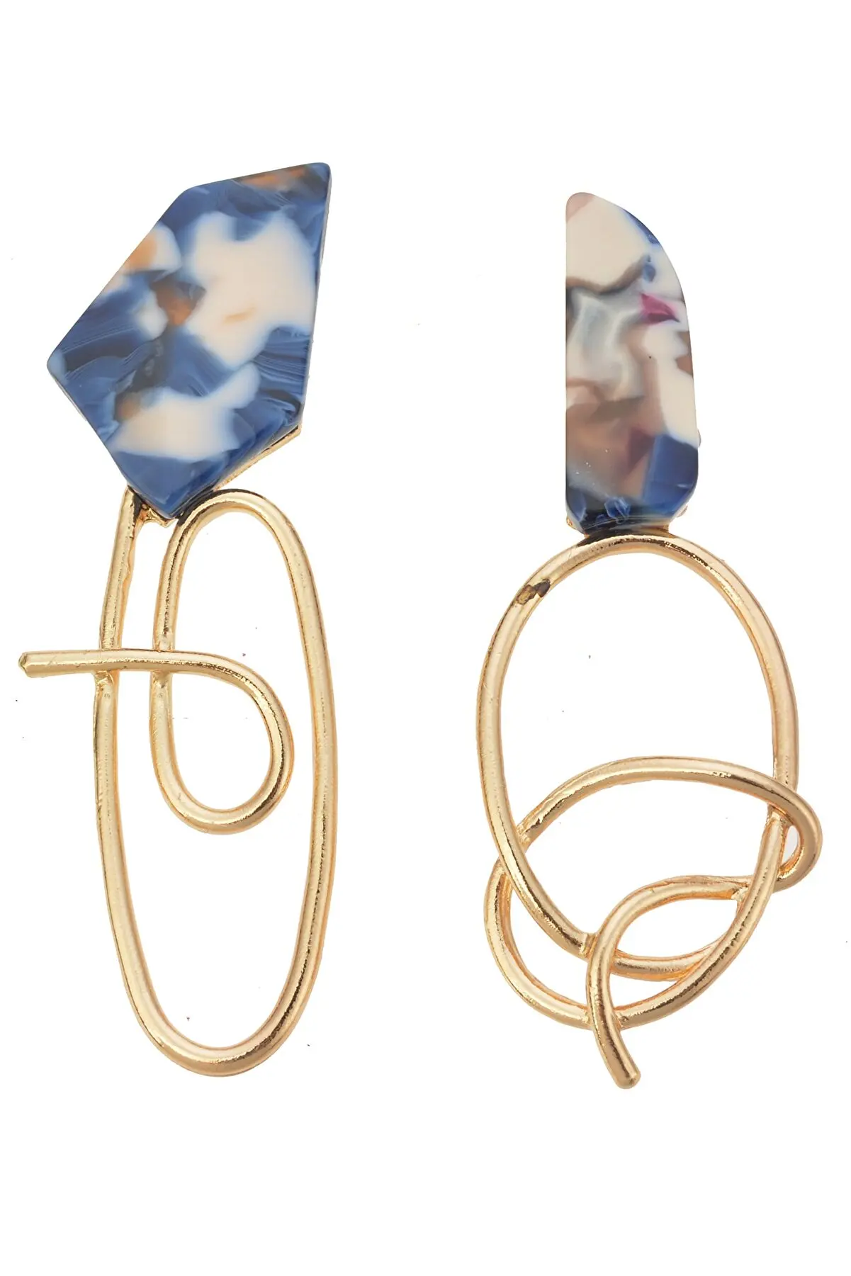 Рисунок 2 - Серьги в виде счастливого дома