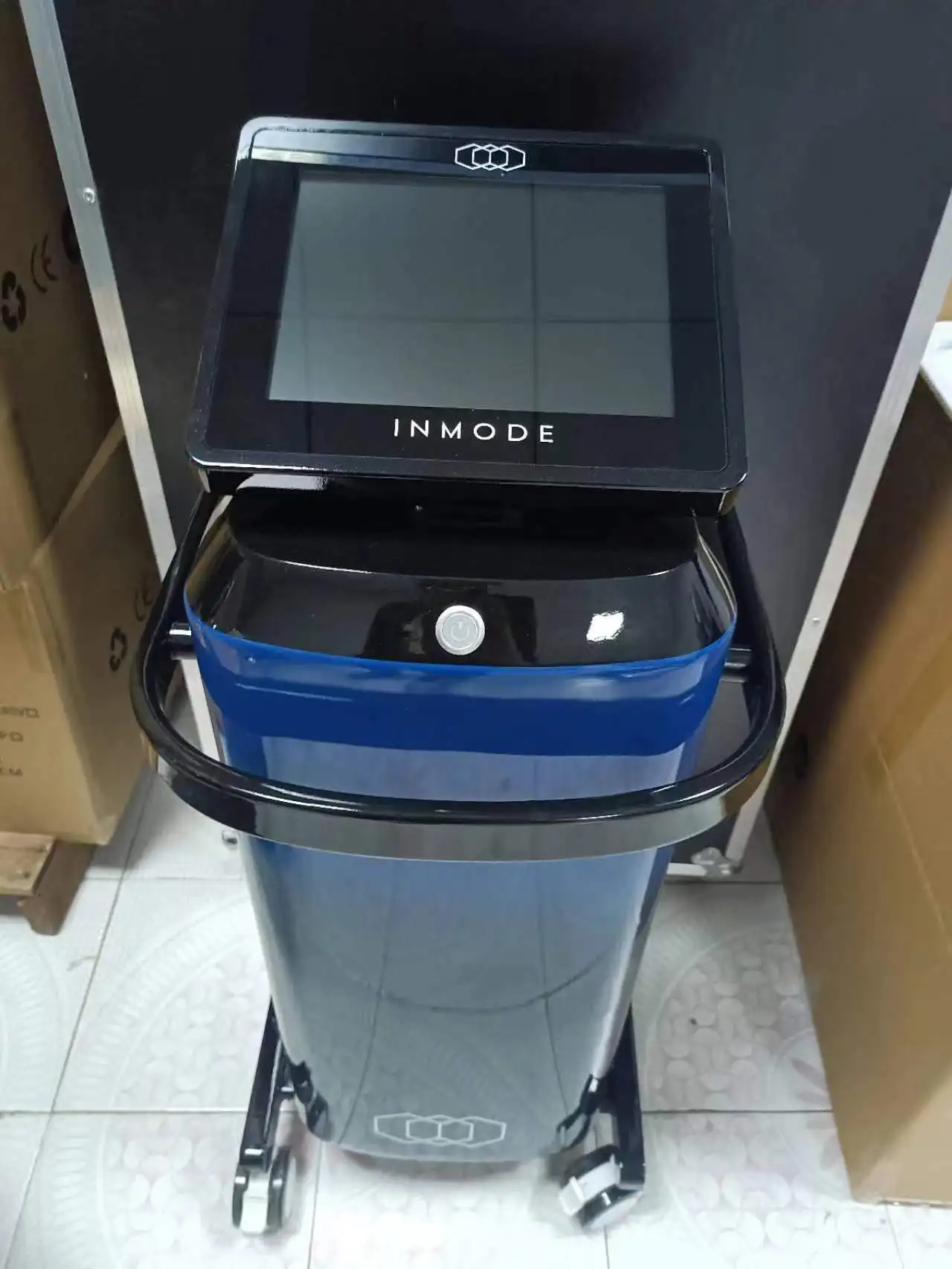 2 станка Morpheus 8 + Venus legacy по морю в продаже!