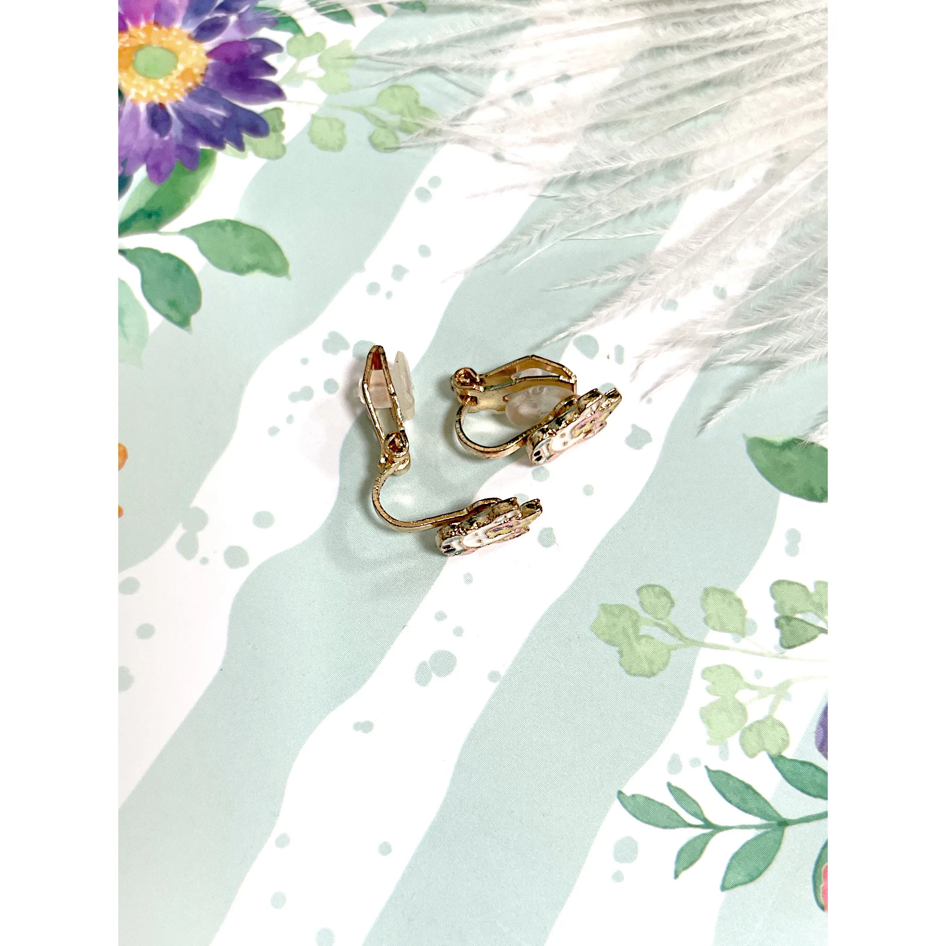 Детские мини-клипсы для непроколотых ушек с единорогом